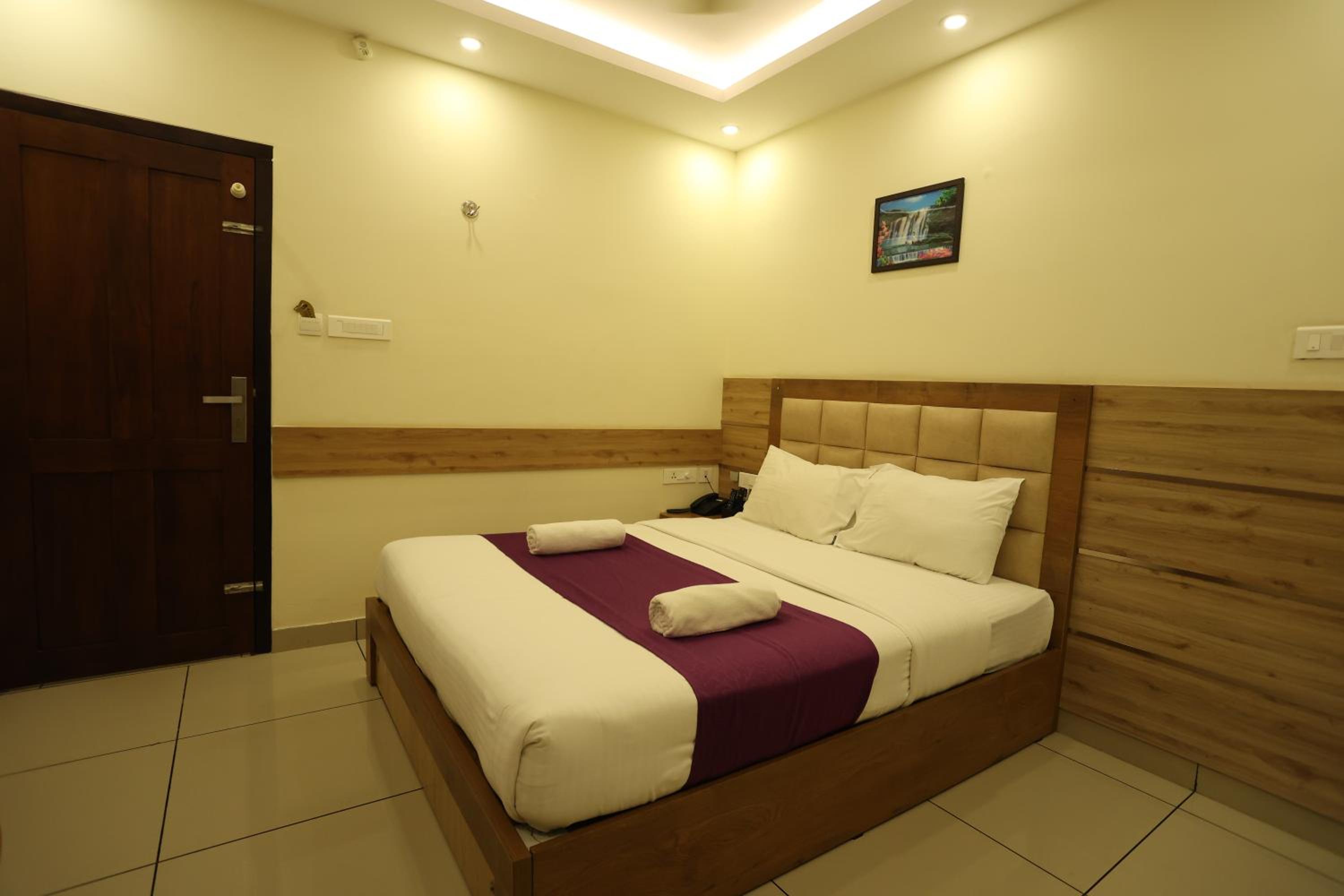 Deluxe Double Room - Photo 2