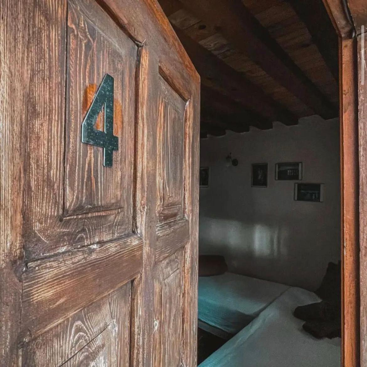 Studio - Split Level