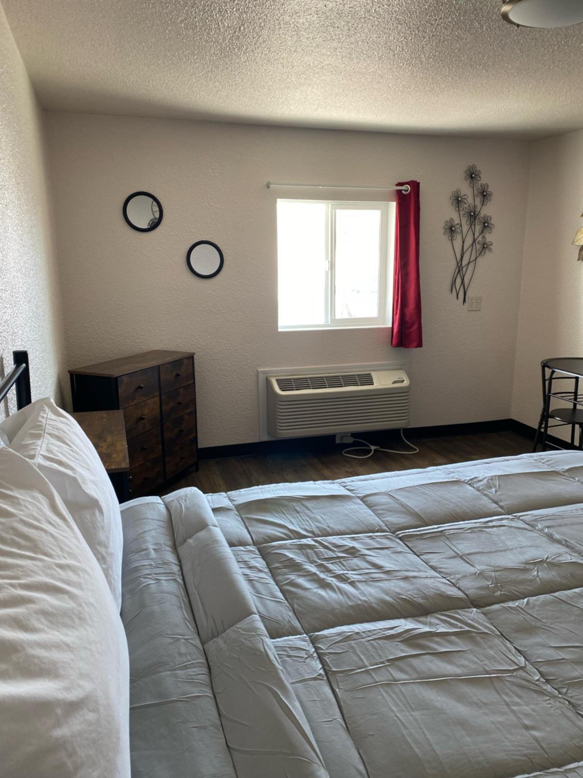 Deluxe Double Room - Photo 14
