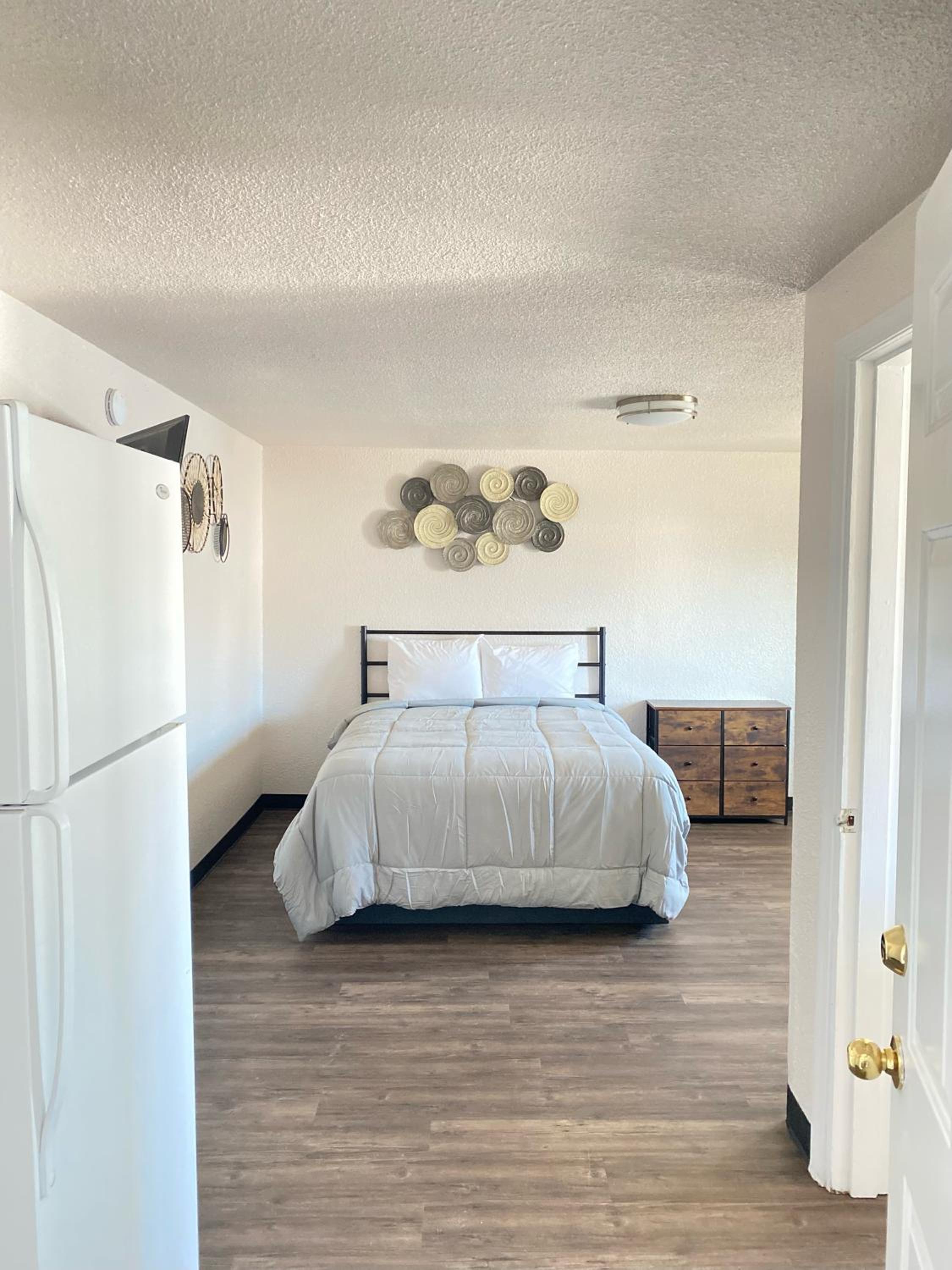 Deluxe Double Room - Photo 9