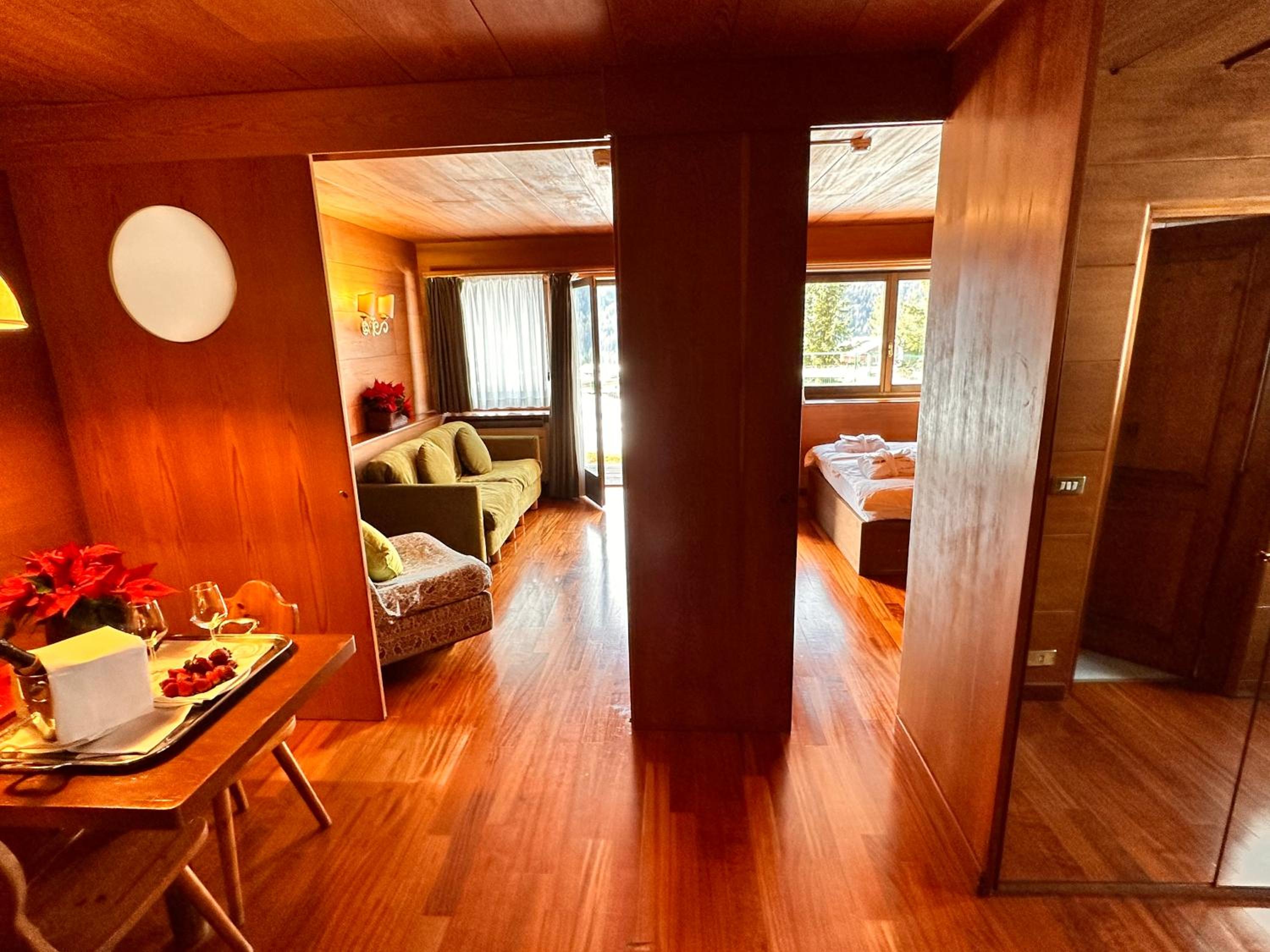 Family Room  - Photo 8
