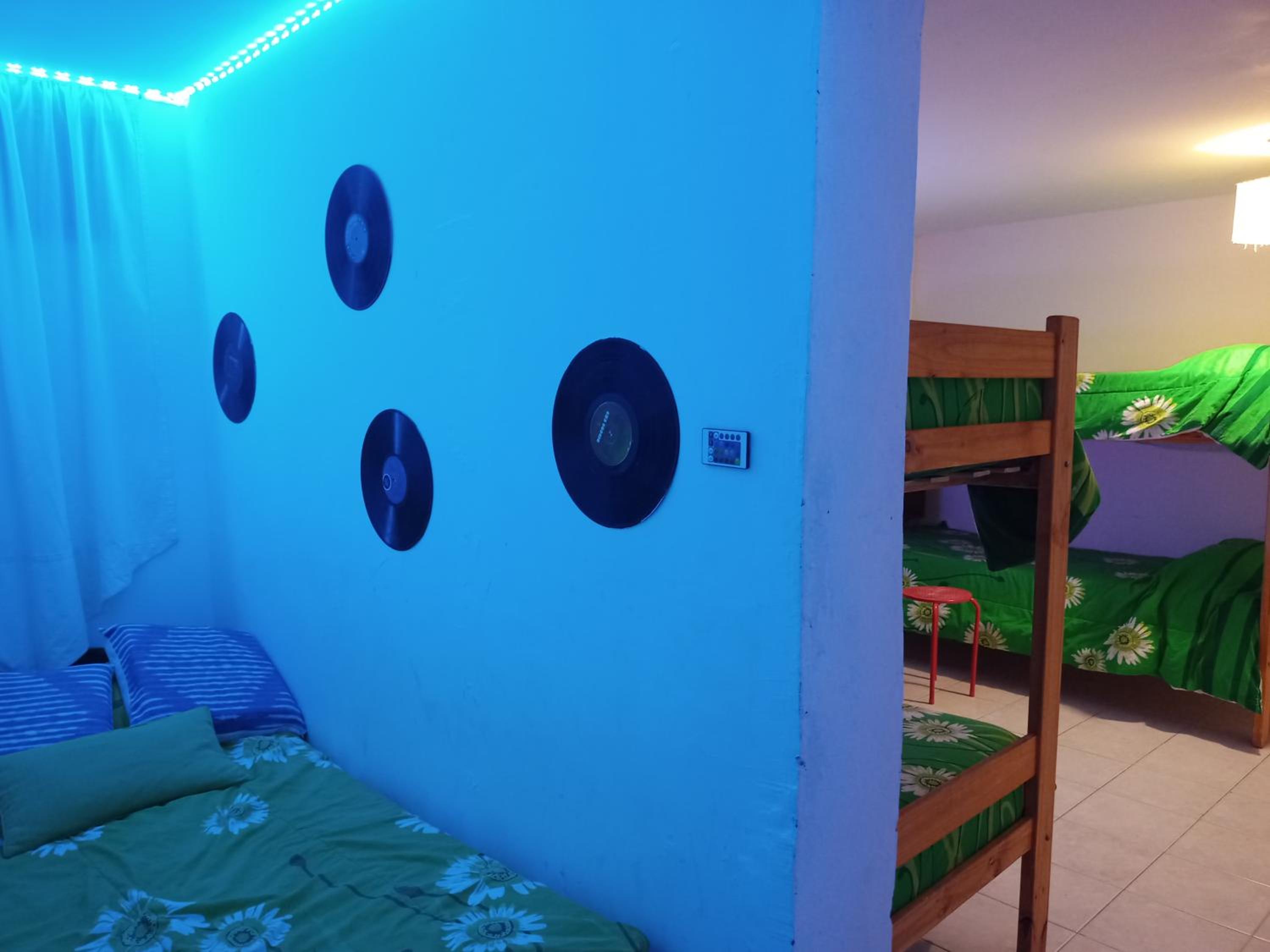 Quadruple Room with Private Bathroom photo 2