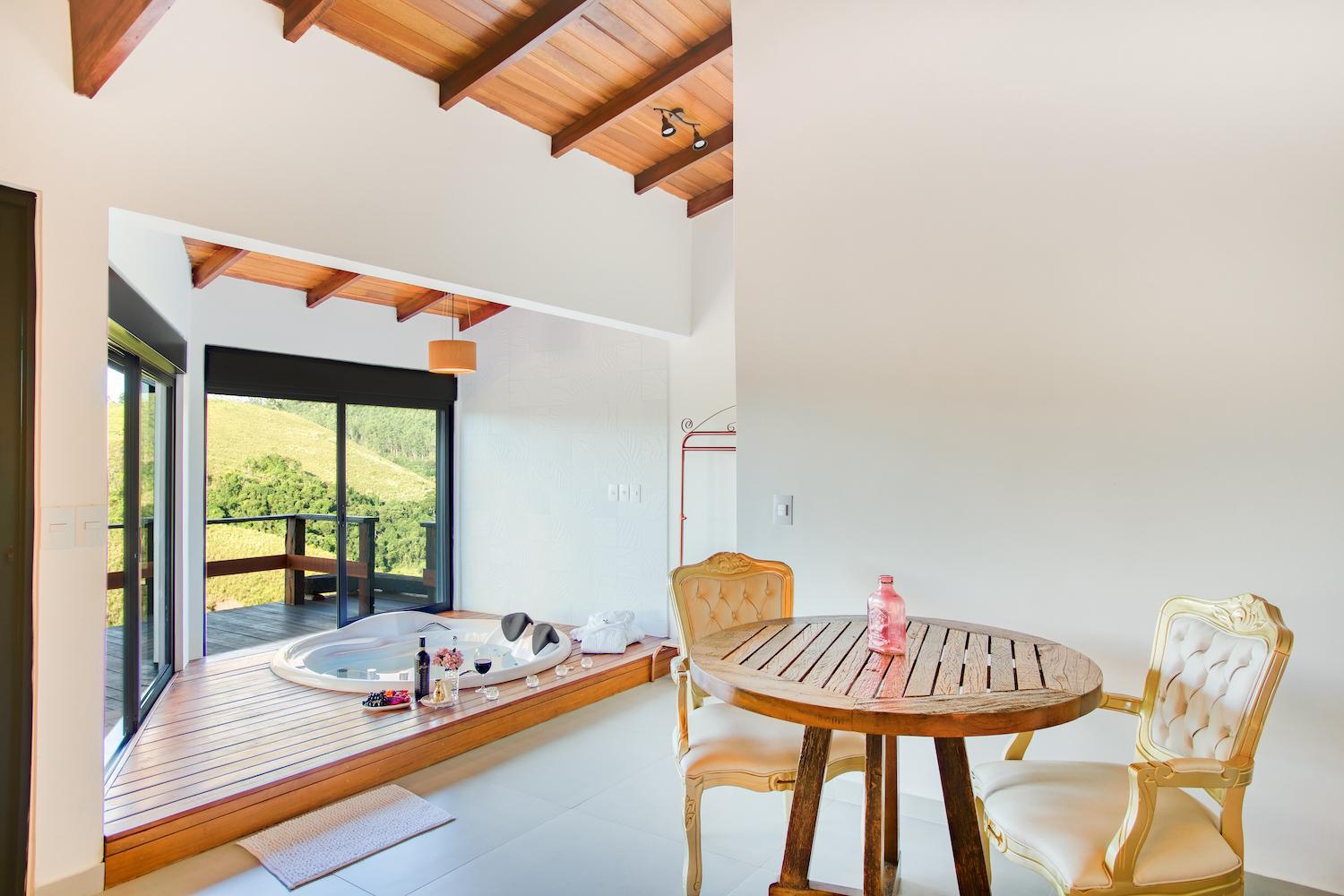 Superior Chalet photo 2