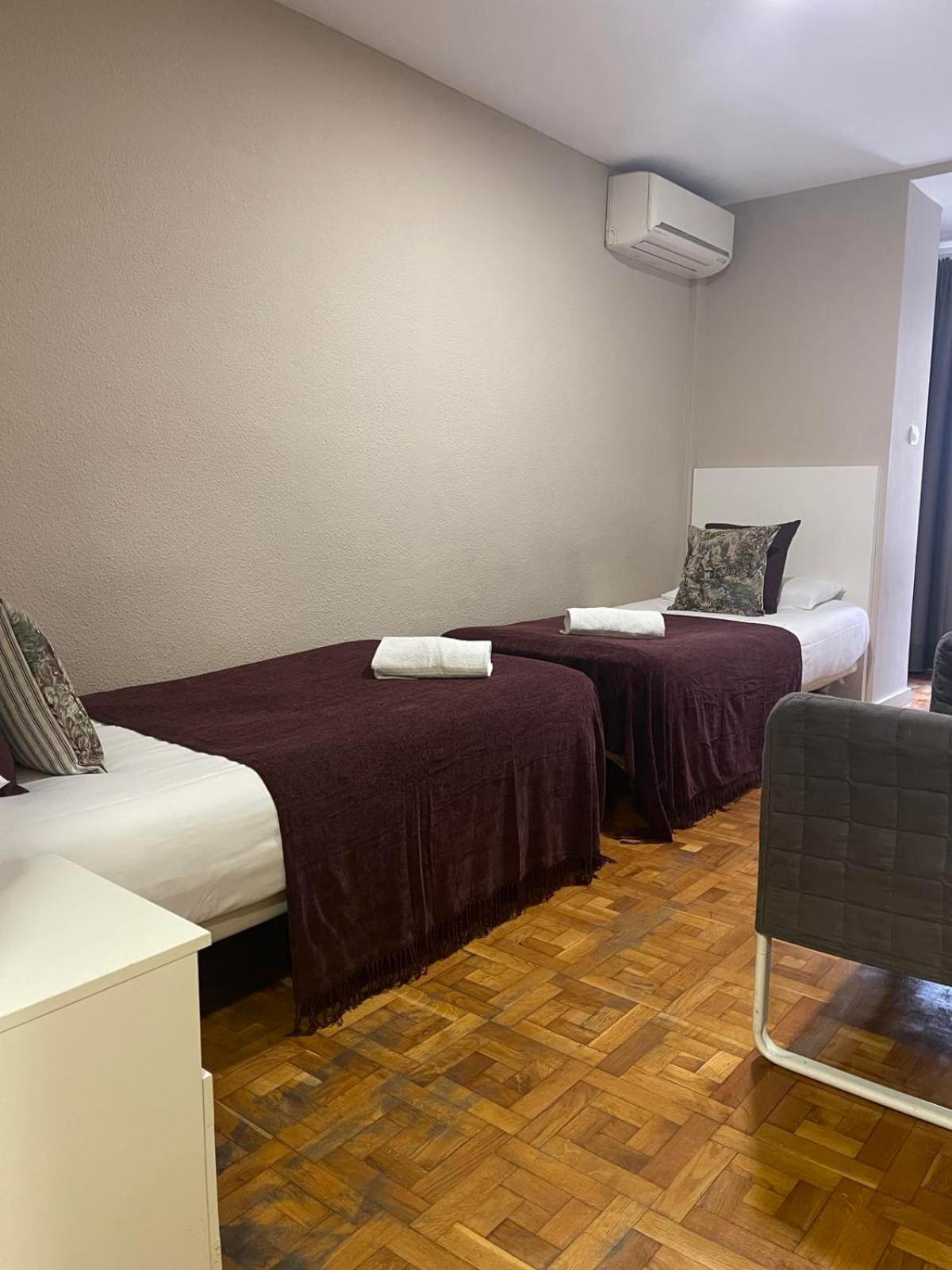Habitación Doble con Baño Compartido