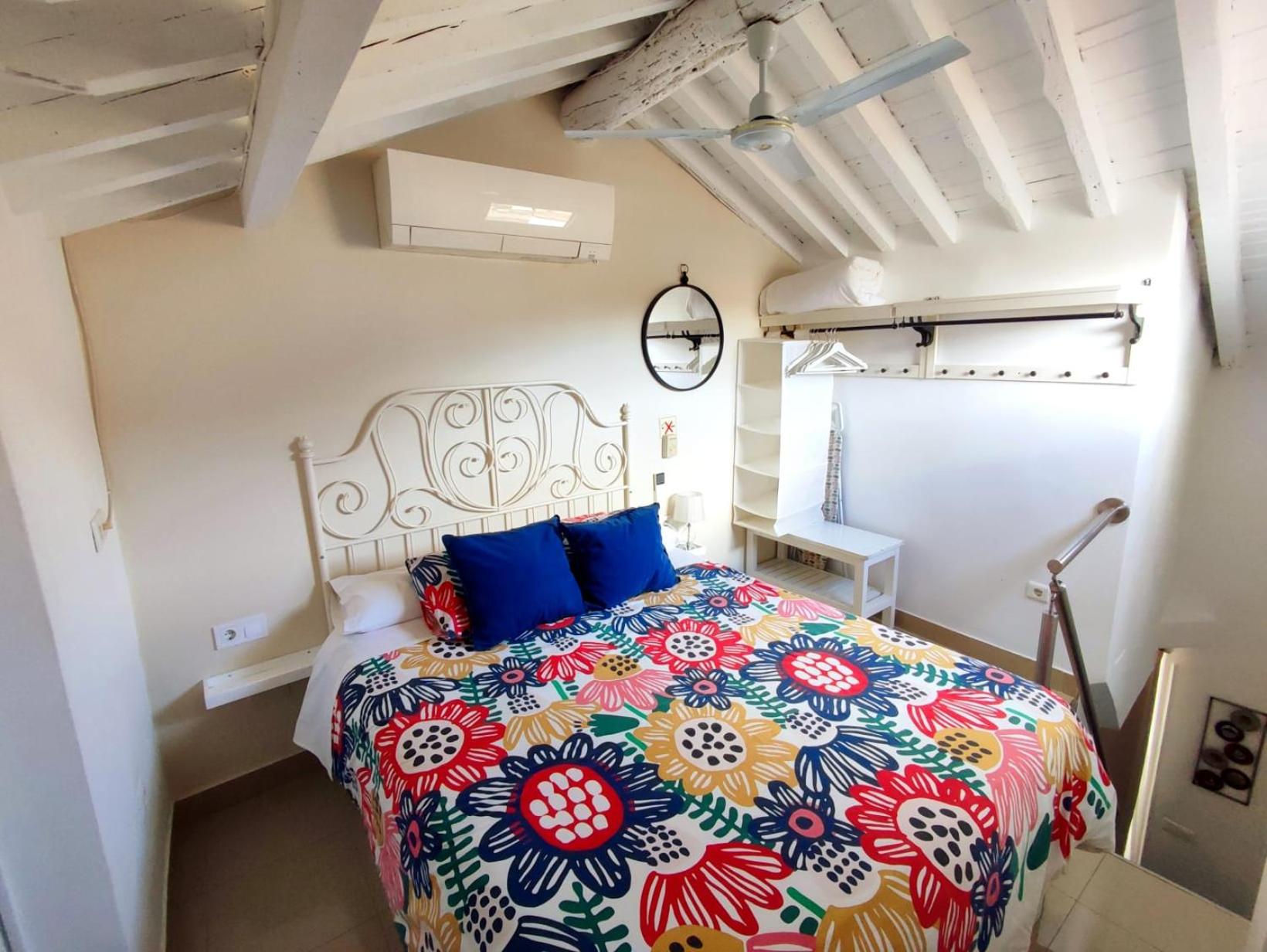 Estudio Dúplex con Terraza Compartida