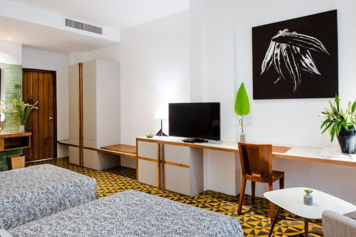 Deluxe Twin Room - Photo 1