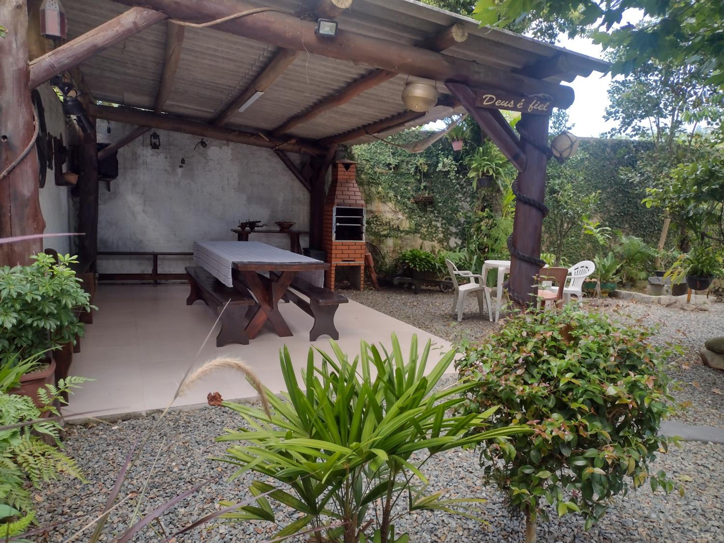 One-Bedroom House photo 2