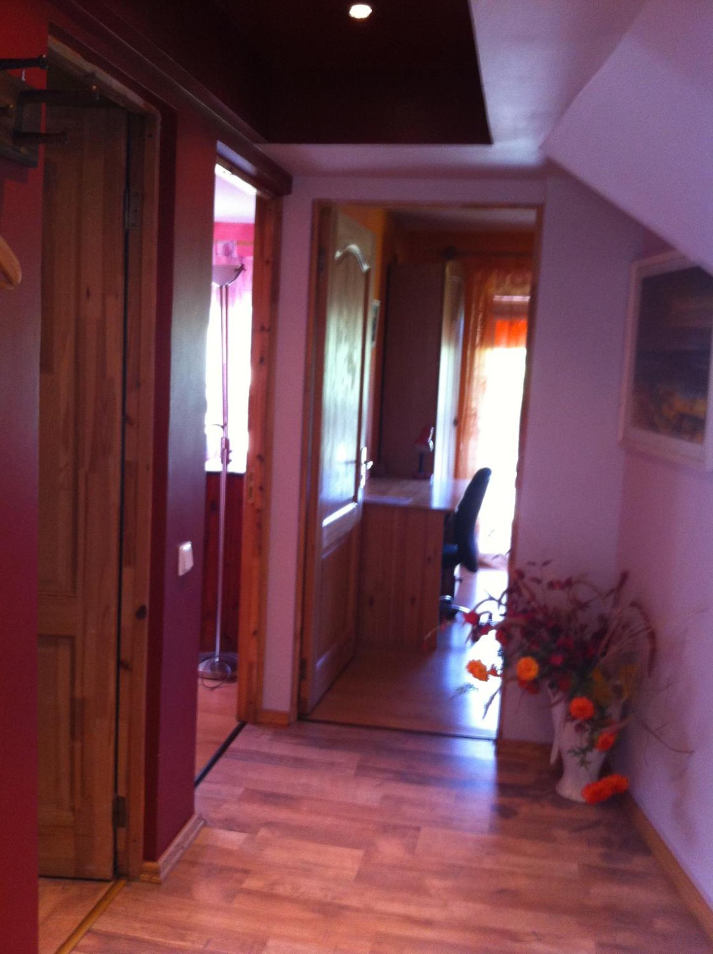 Two-Bedroom House - Photo 11