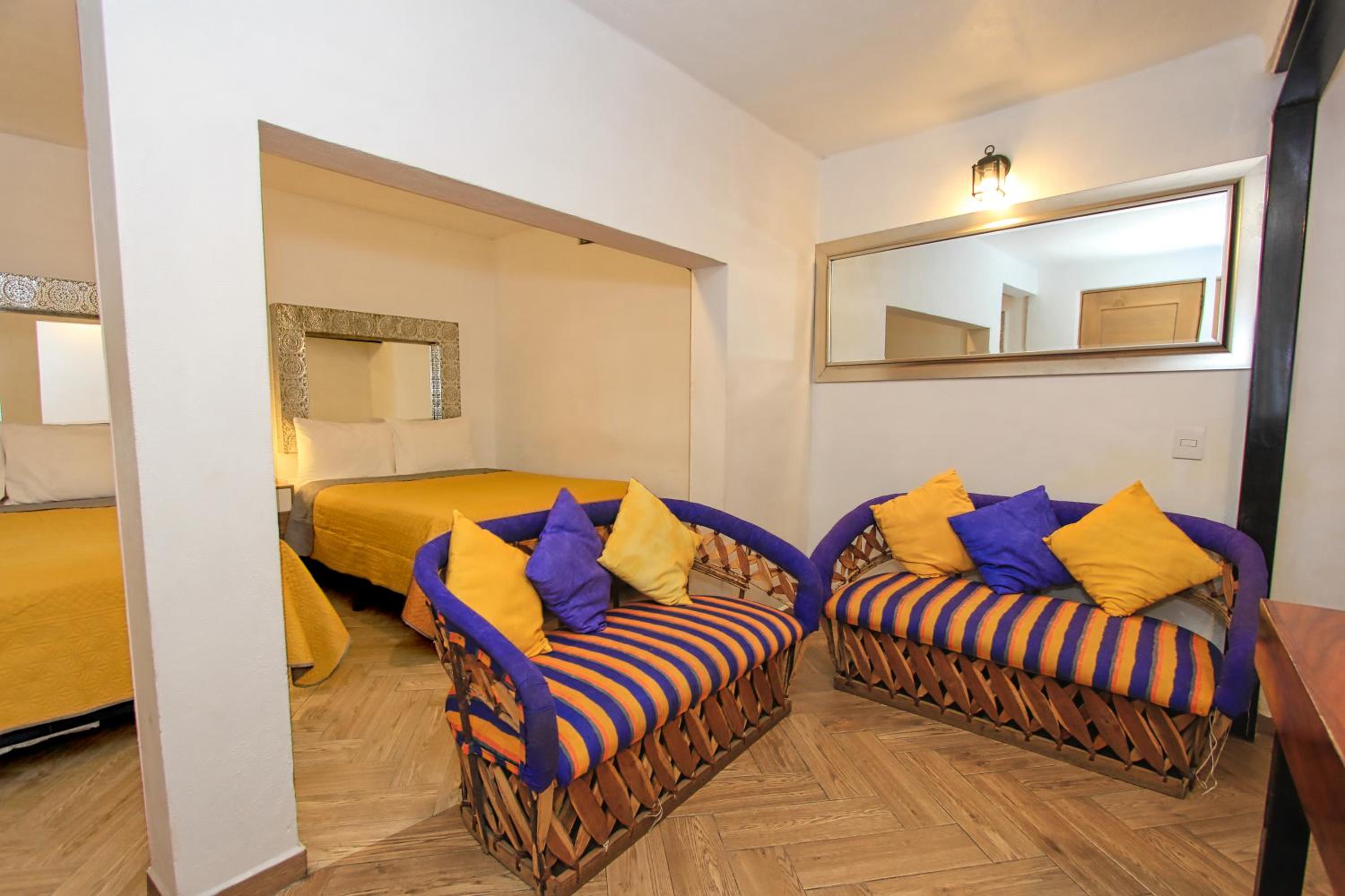 Standard Twin Room - Photo 5