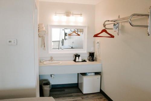 Queen Room photo 3