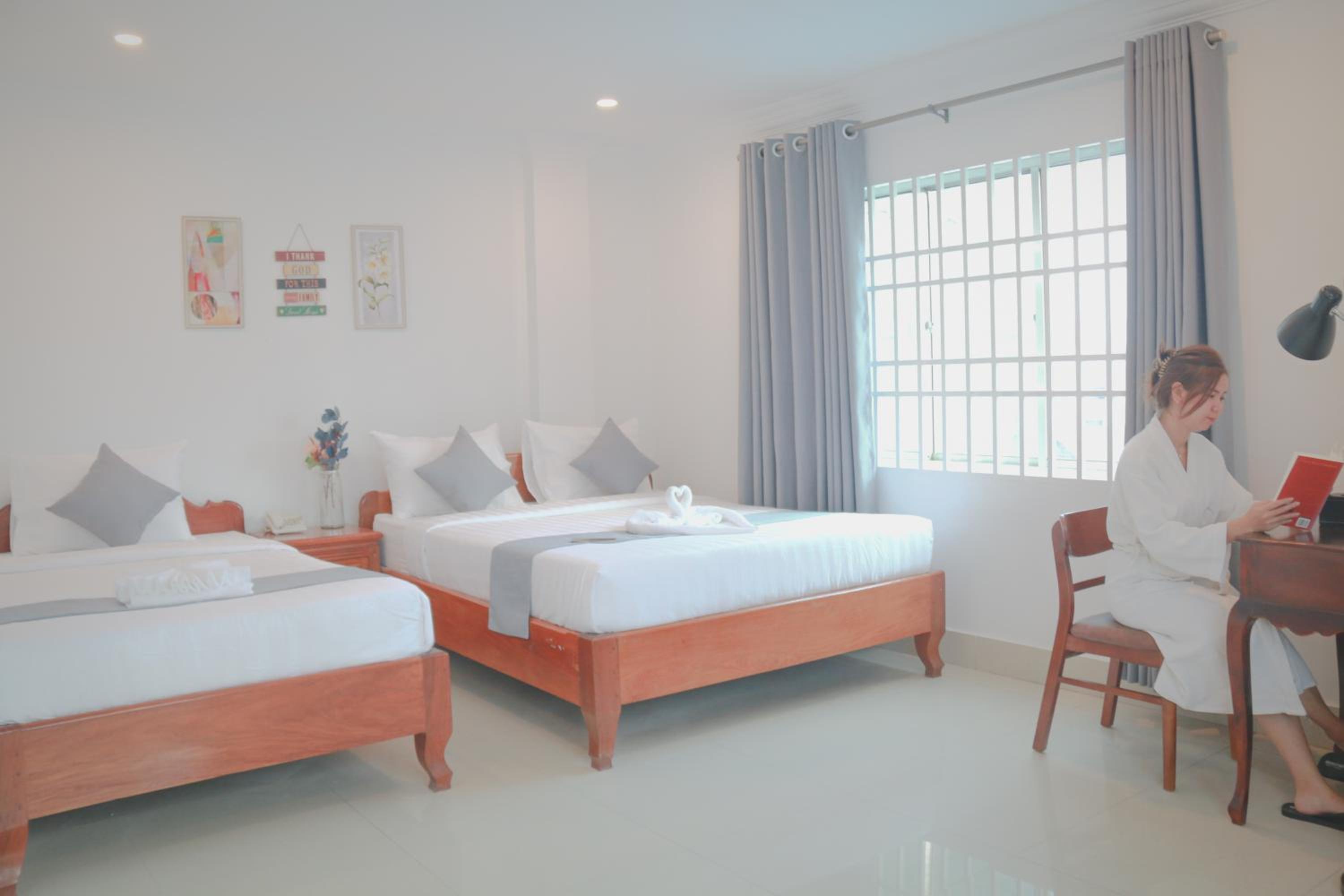 Deluxe Triple Room - Photo 3