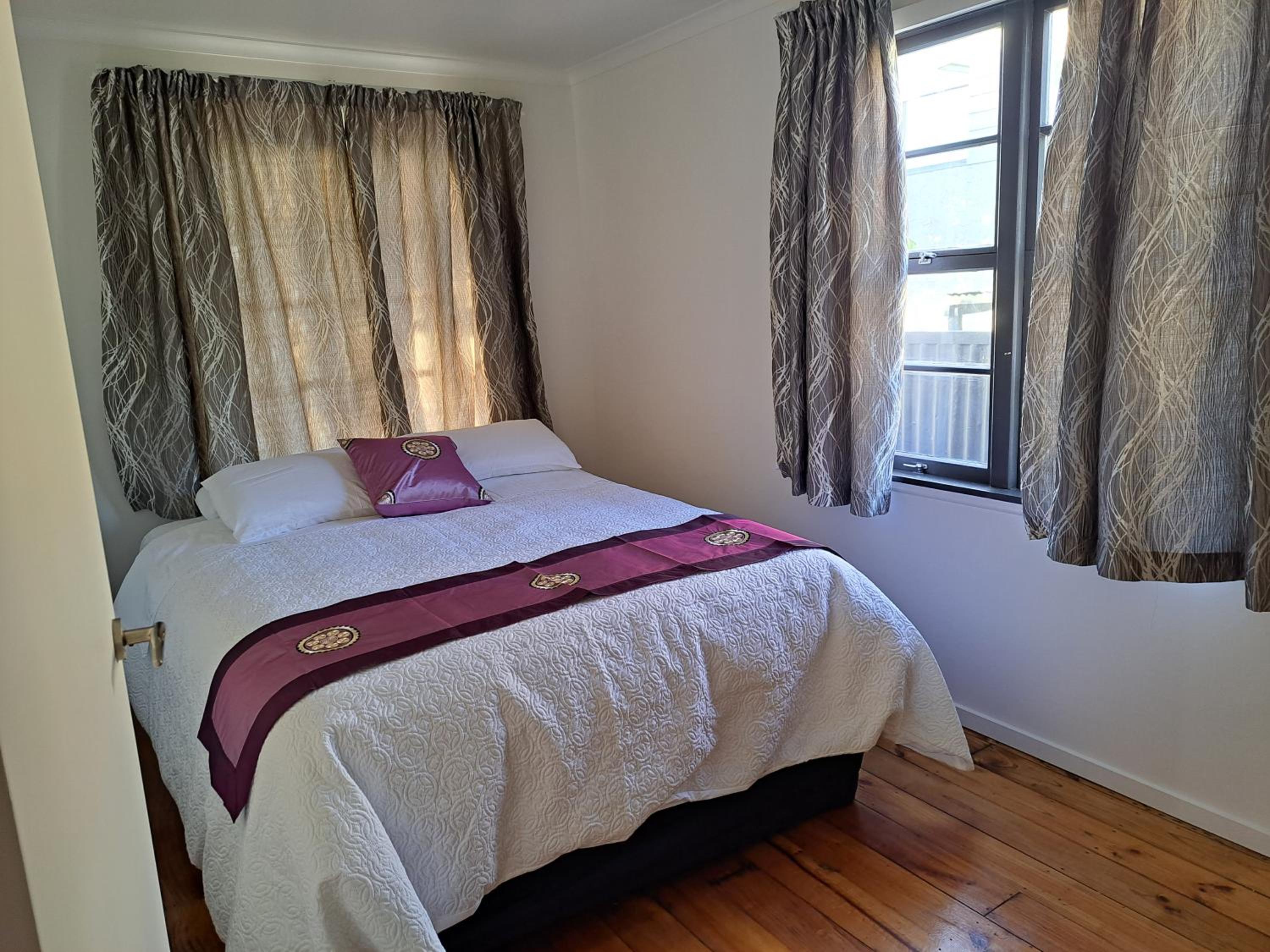 Three-Bedroom House photo 2