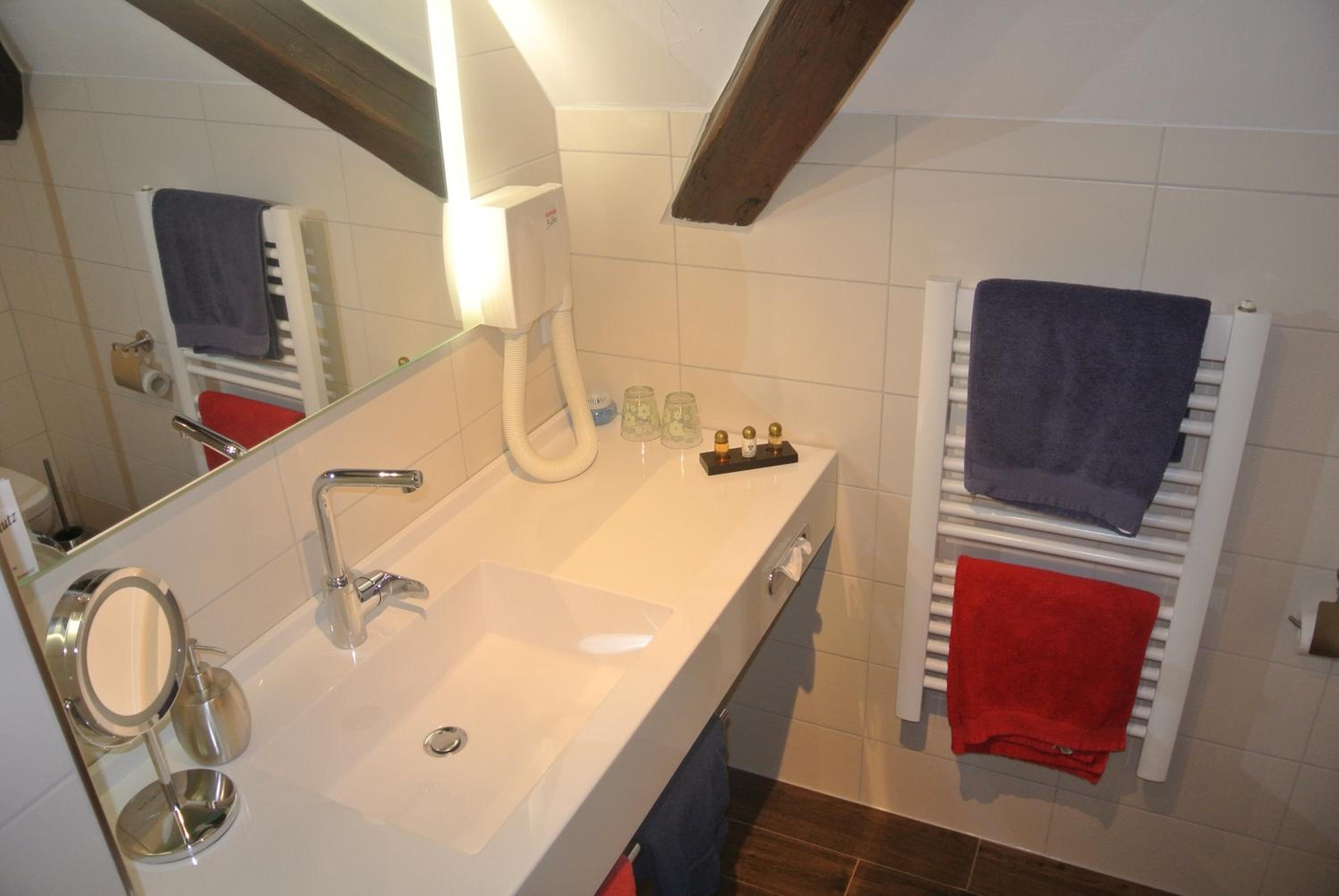 Apartment - Photo 3