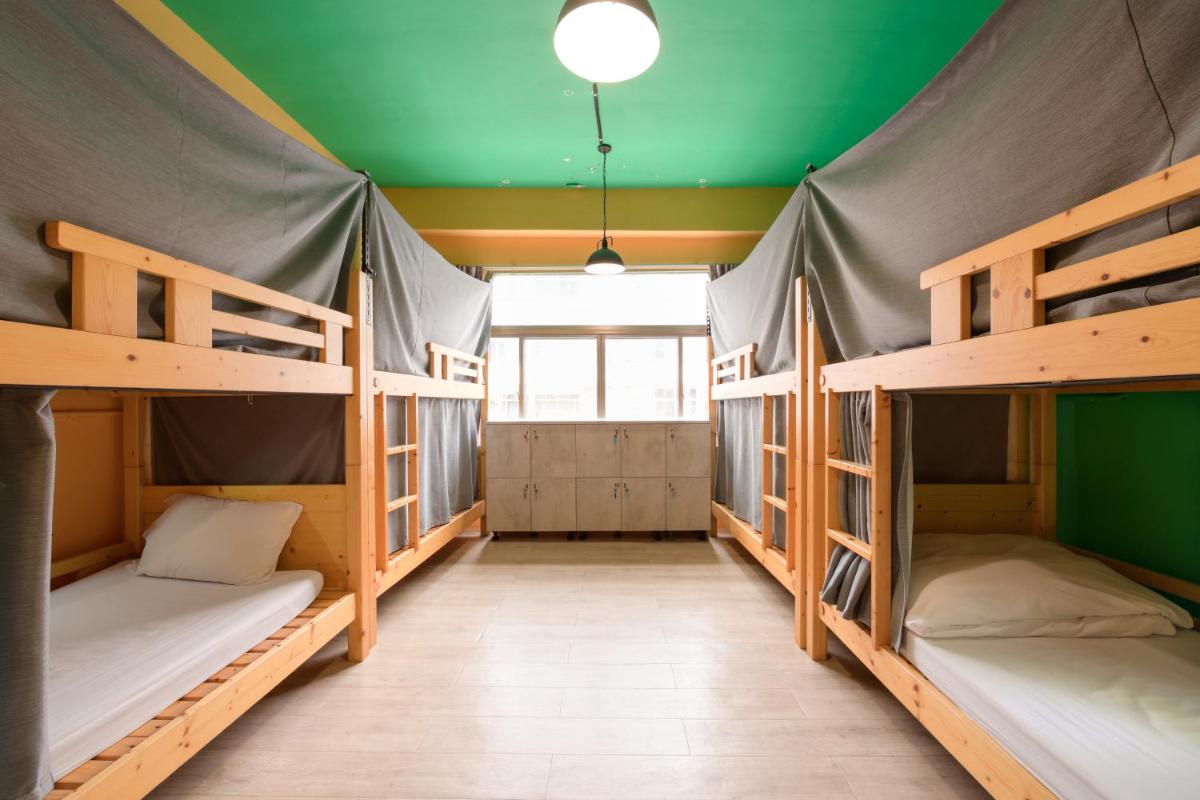 Bed in 10-Bed Mixed Dormitory Room photo 1