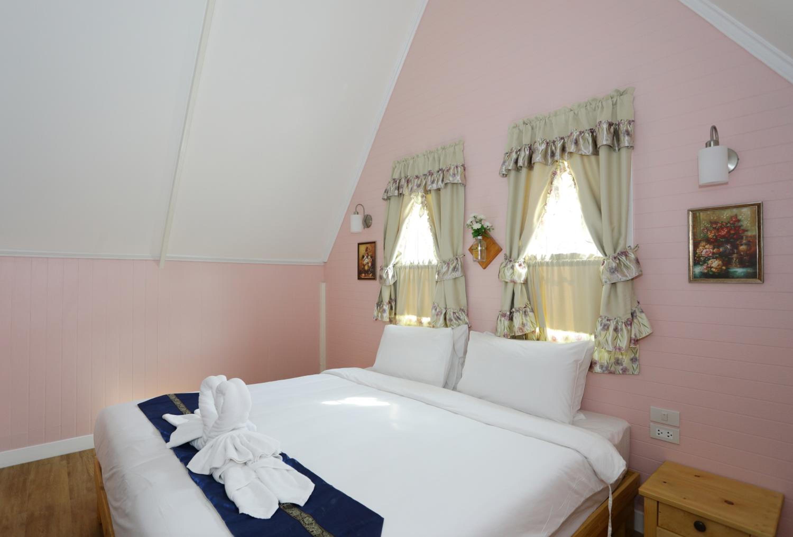 Villa with Sea View - Photo 61