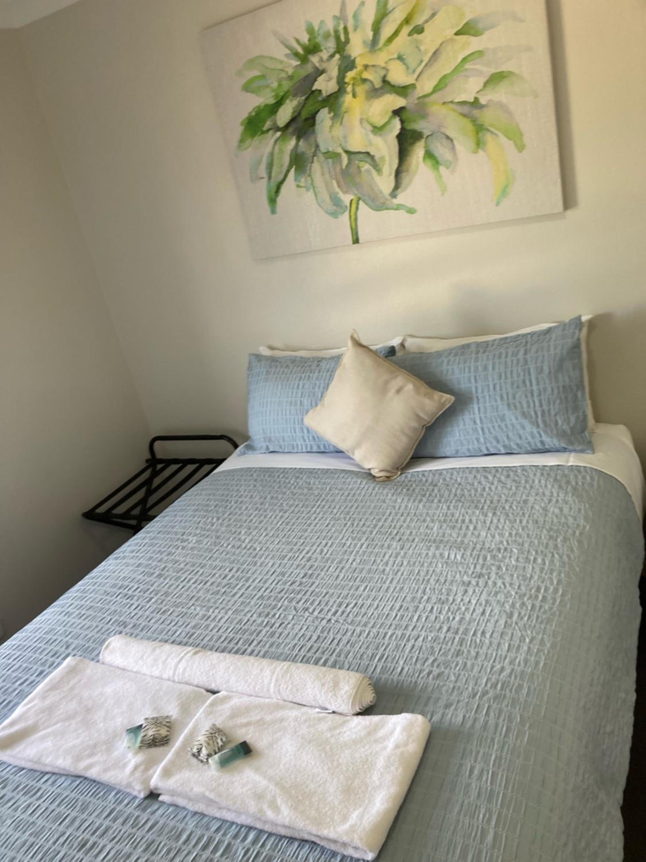 Two-Bedroom Apartment - Photo 8