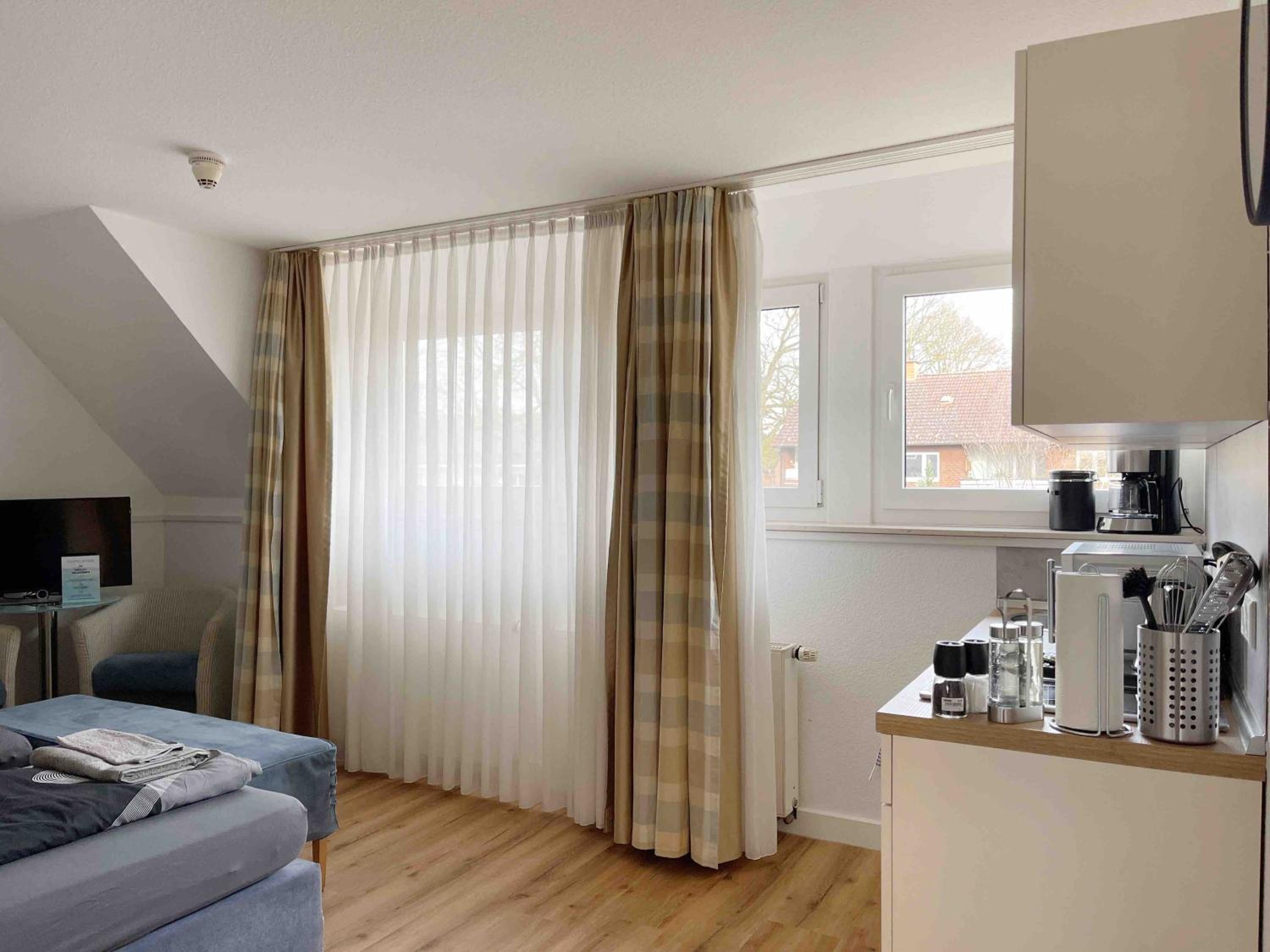 Studio Apartment photo 2
