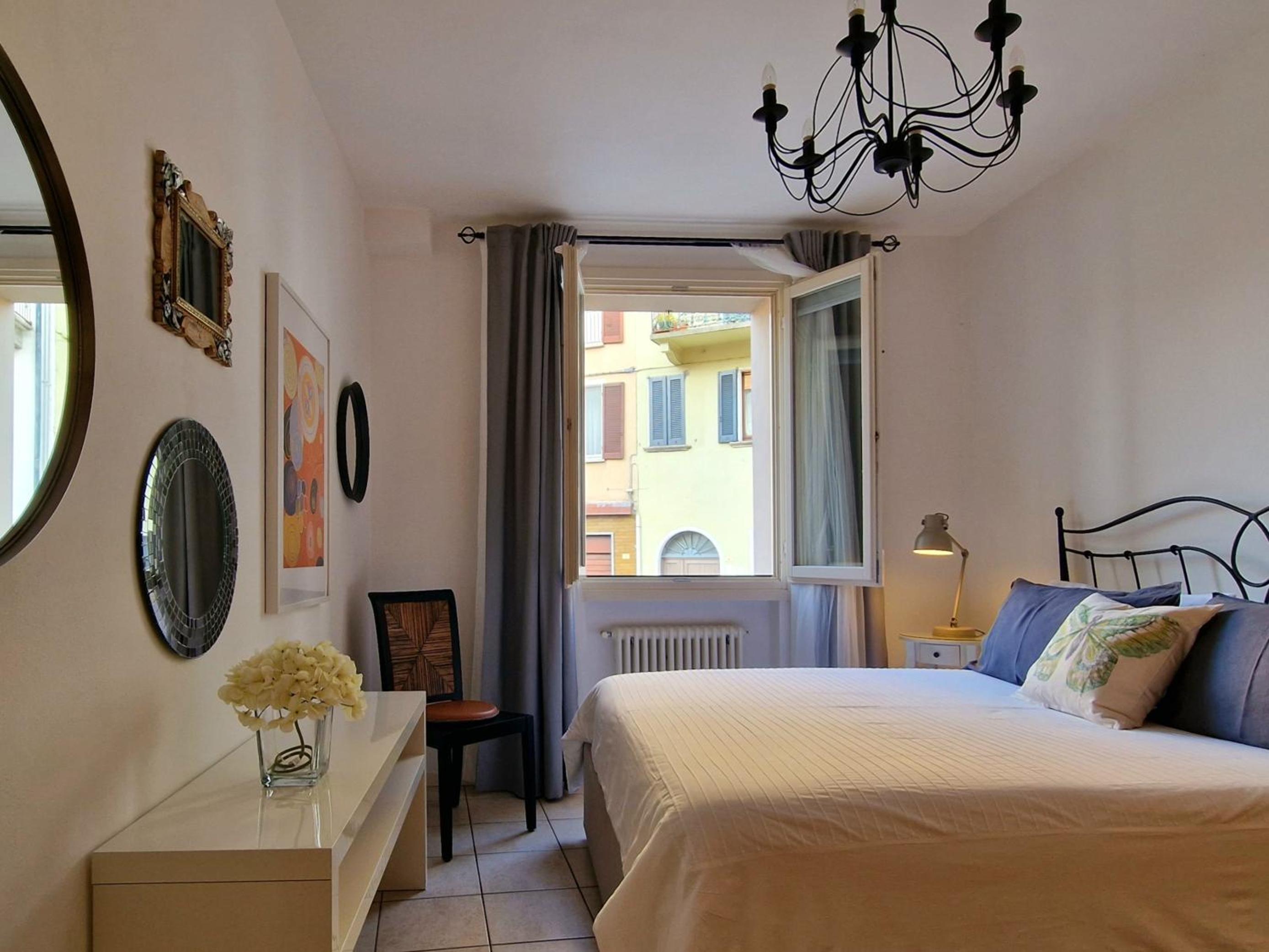 One-Bedroom Apartment - Photo 51