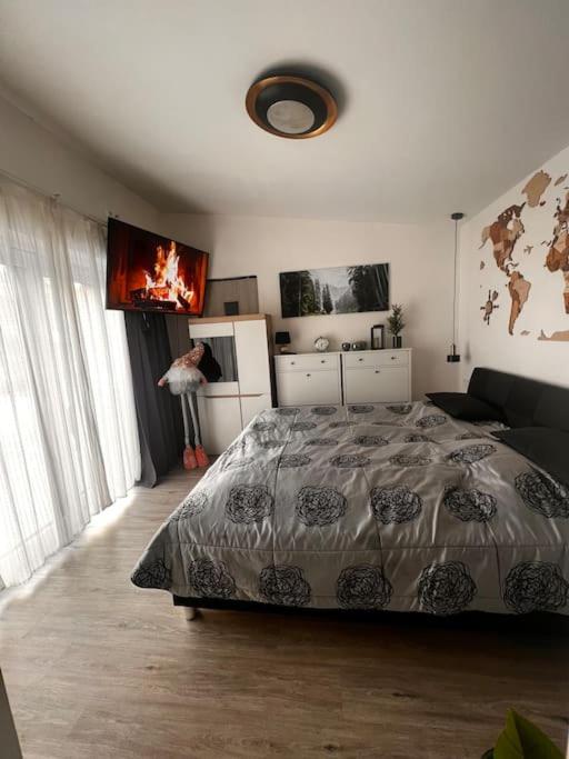 Two-Bedroom House photo 2