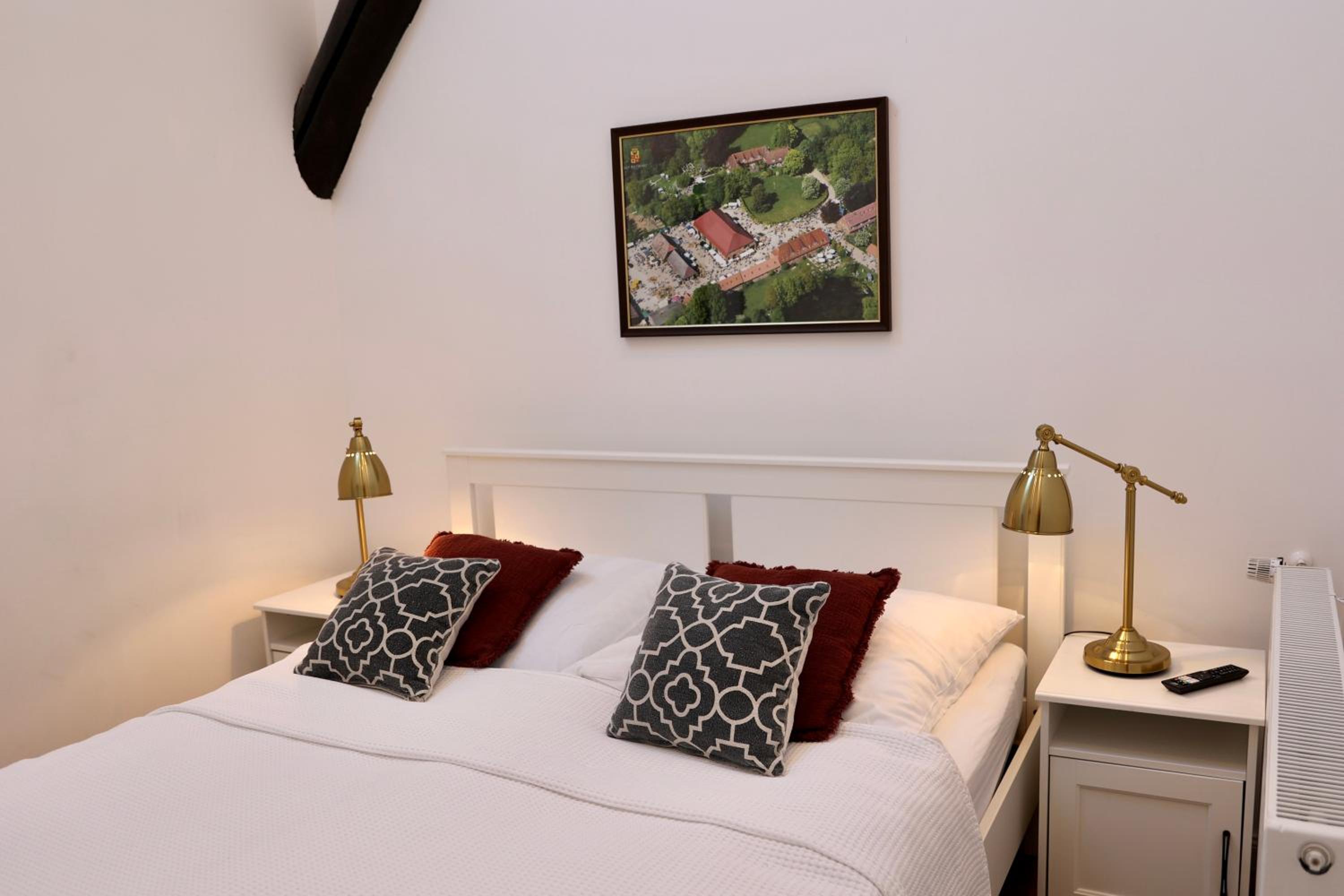 Two-Bedroom Apartment - Photo 14