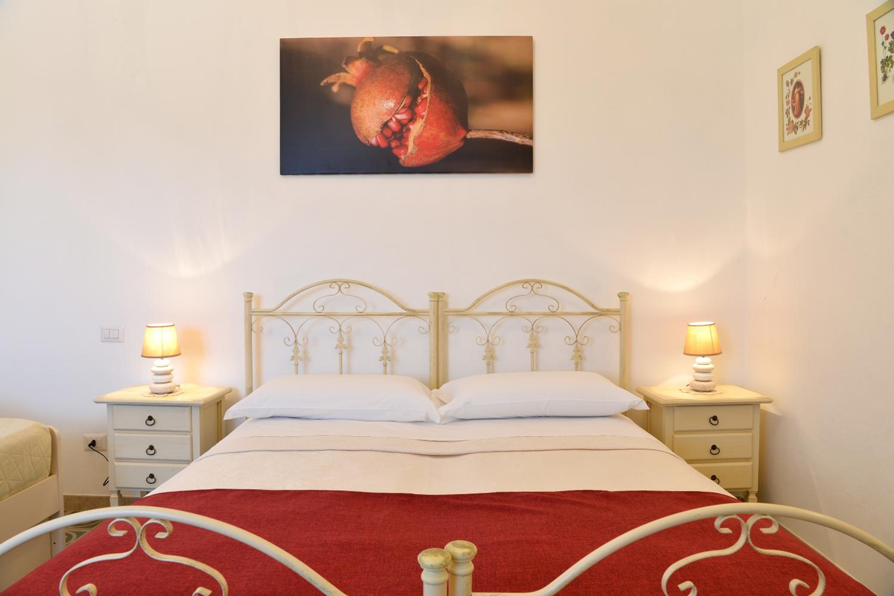 Classic Triple Room photo 2