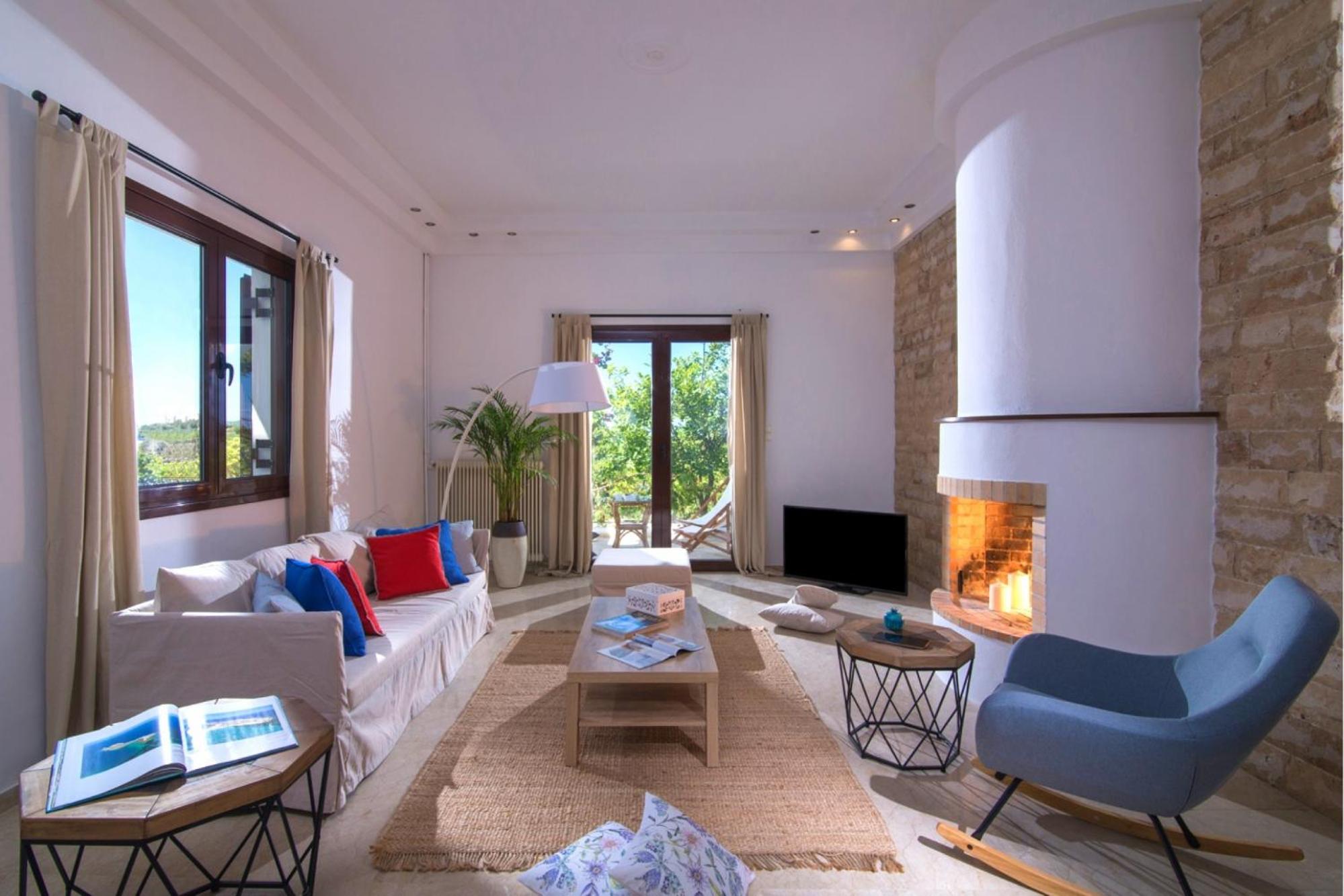 Villa with Private Pool photo 3