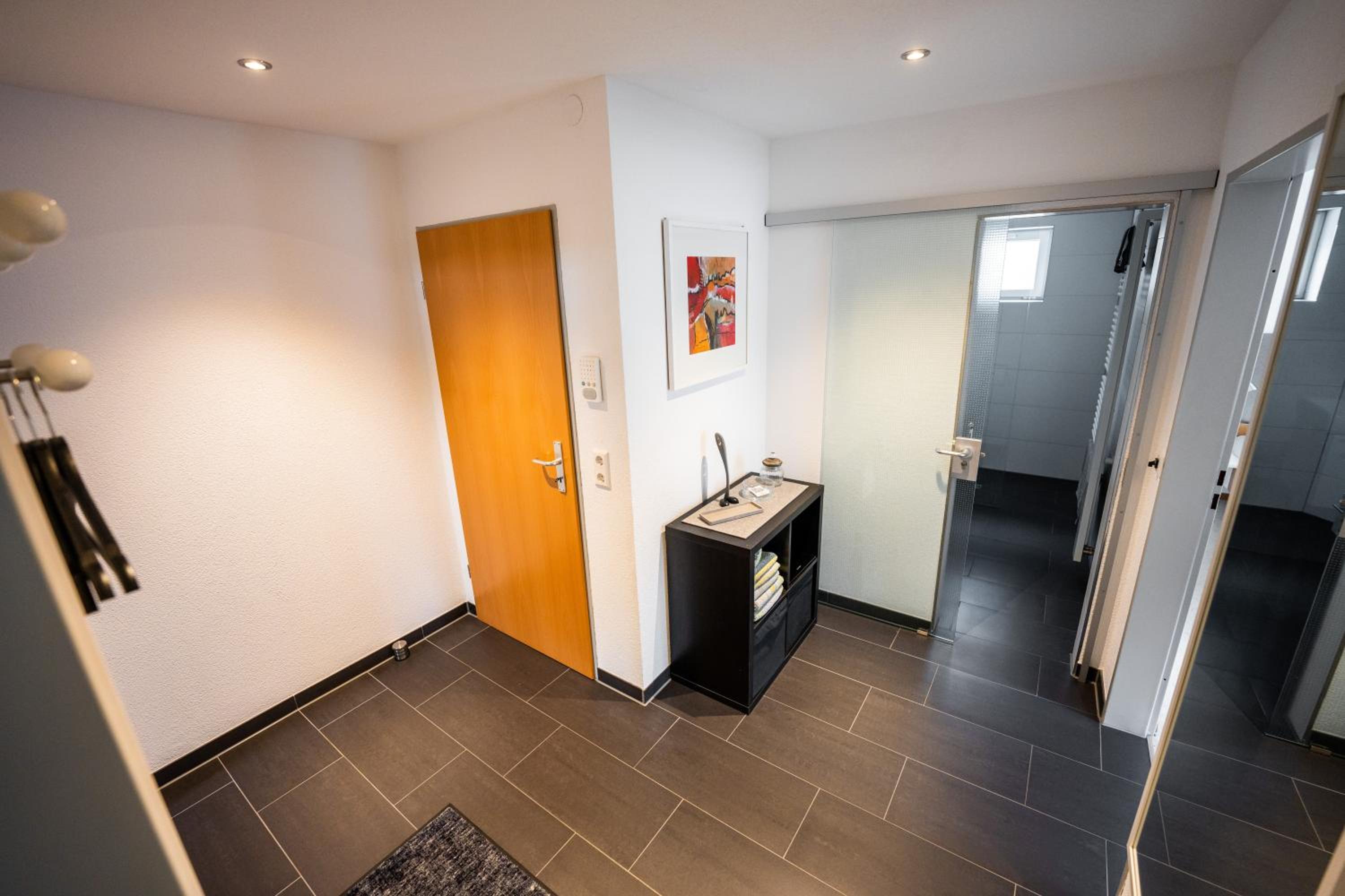 Apartment - Ground Floor photo 2
