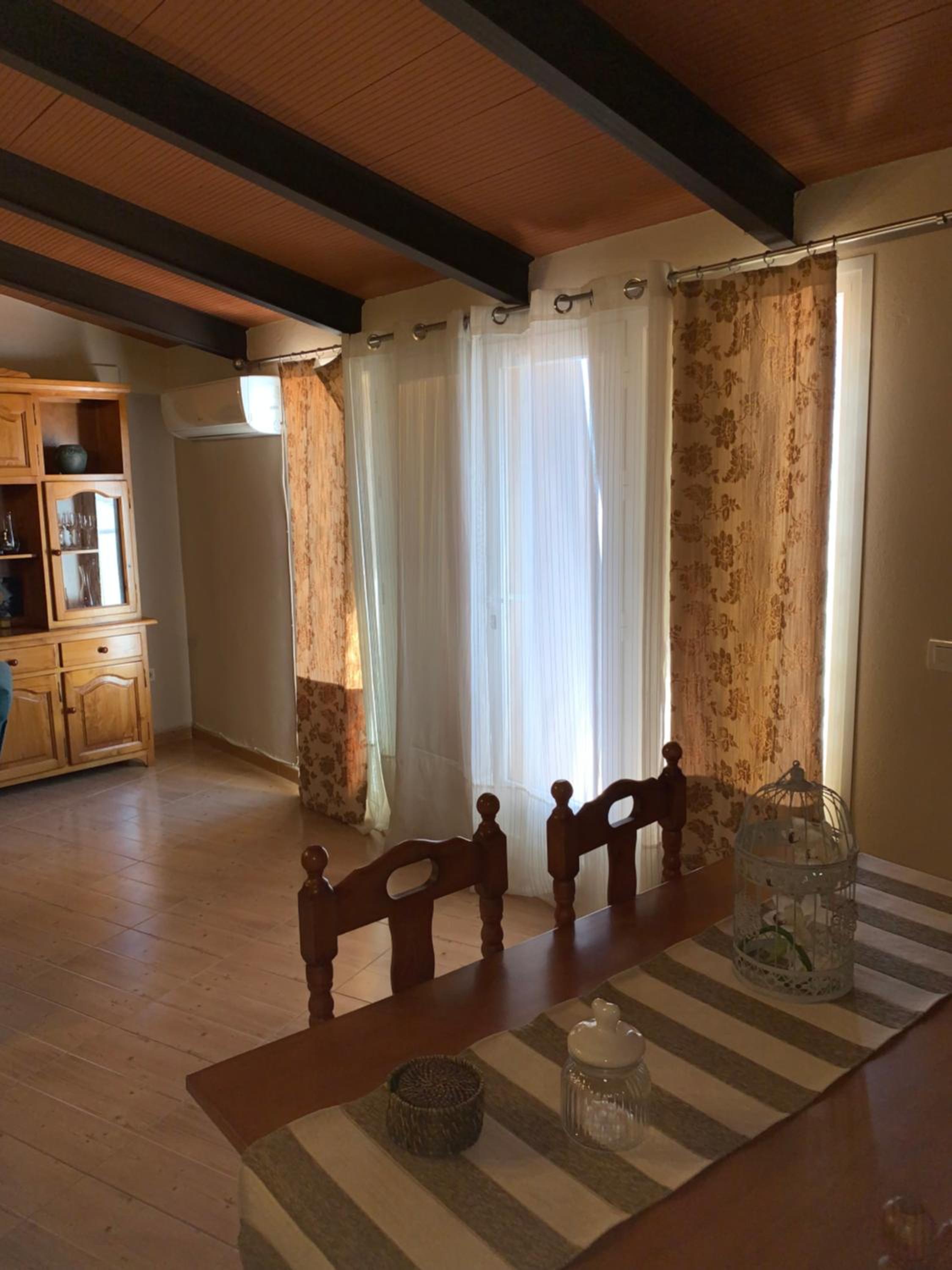 Apartment with Terrace - Photo 26