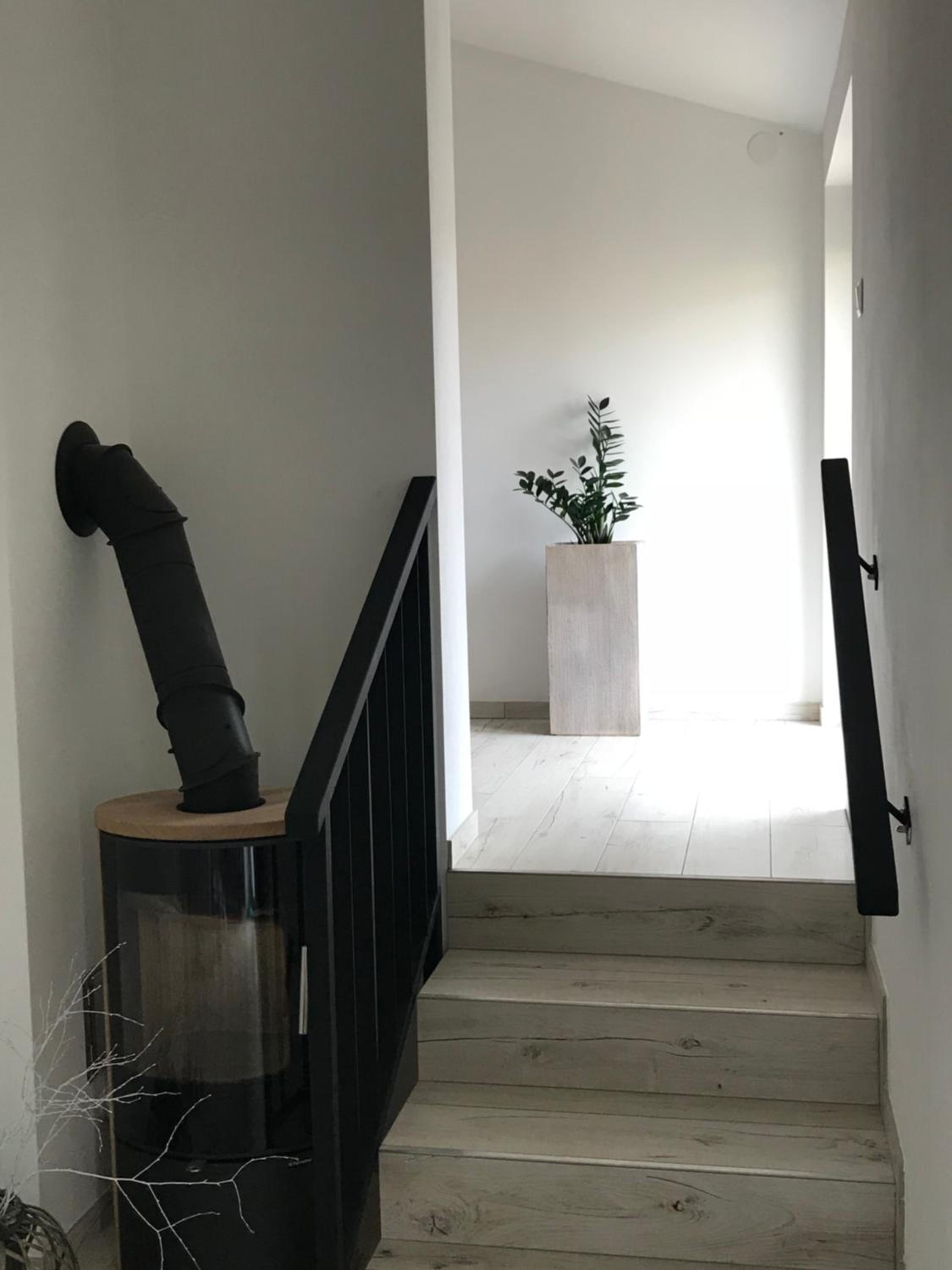 Three-Bedroom House photo 2