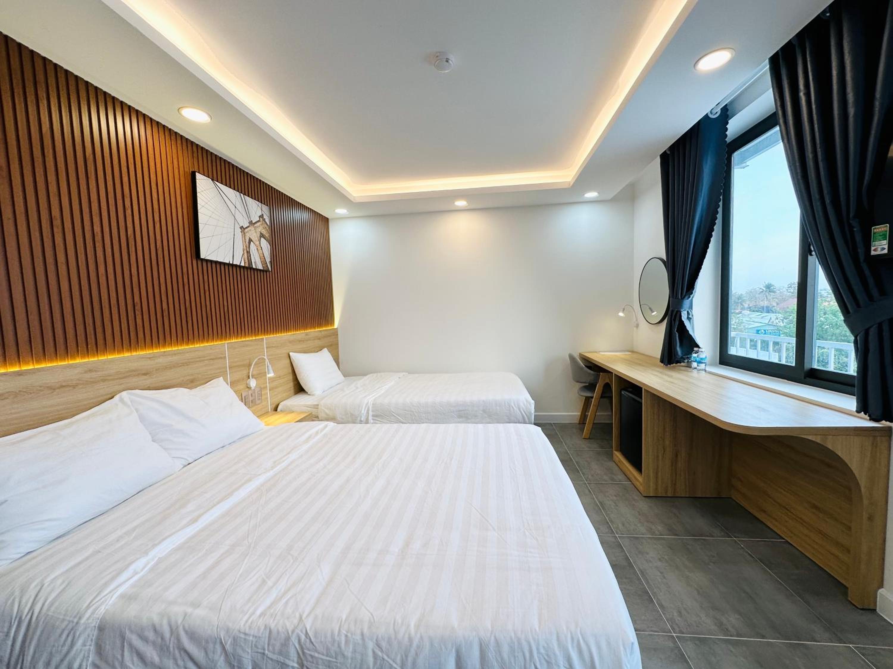 Twin Room with Balcony