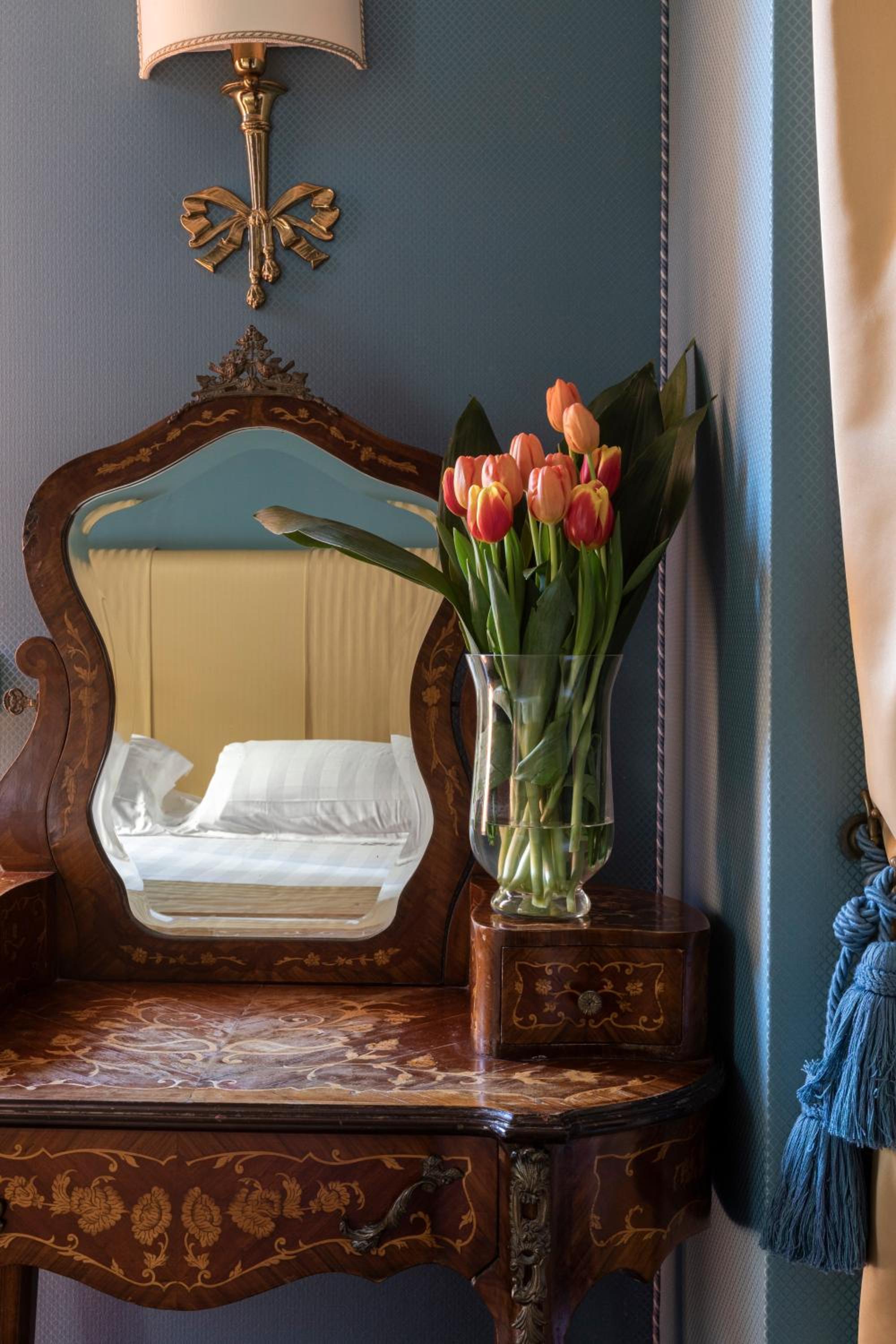 Deluxe Double Room with Terrace