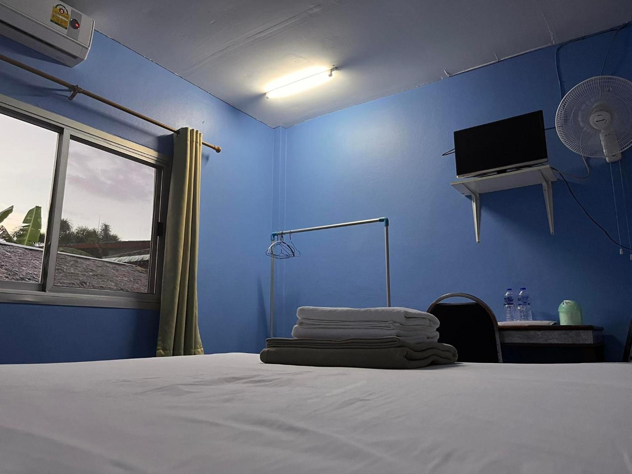 Standard Double Room - Photo 2