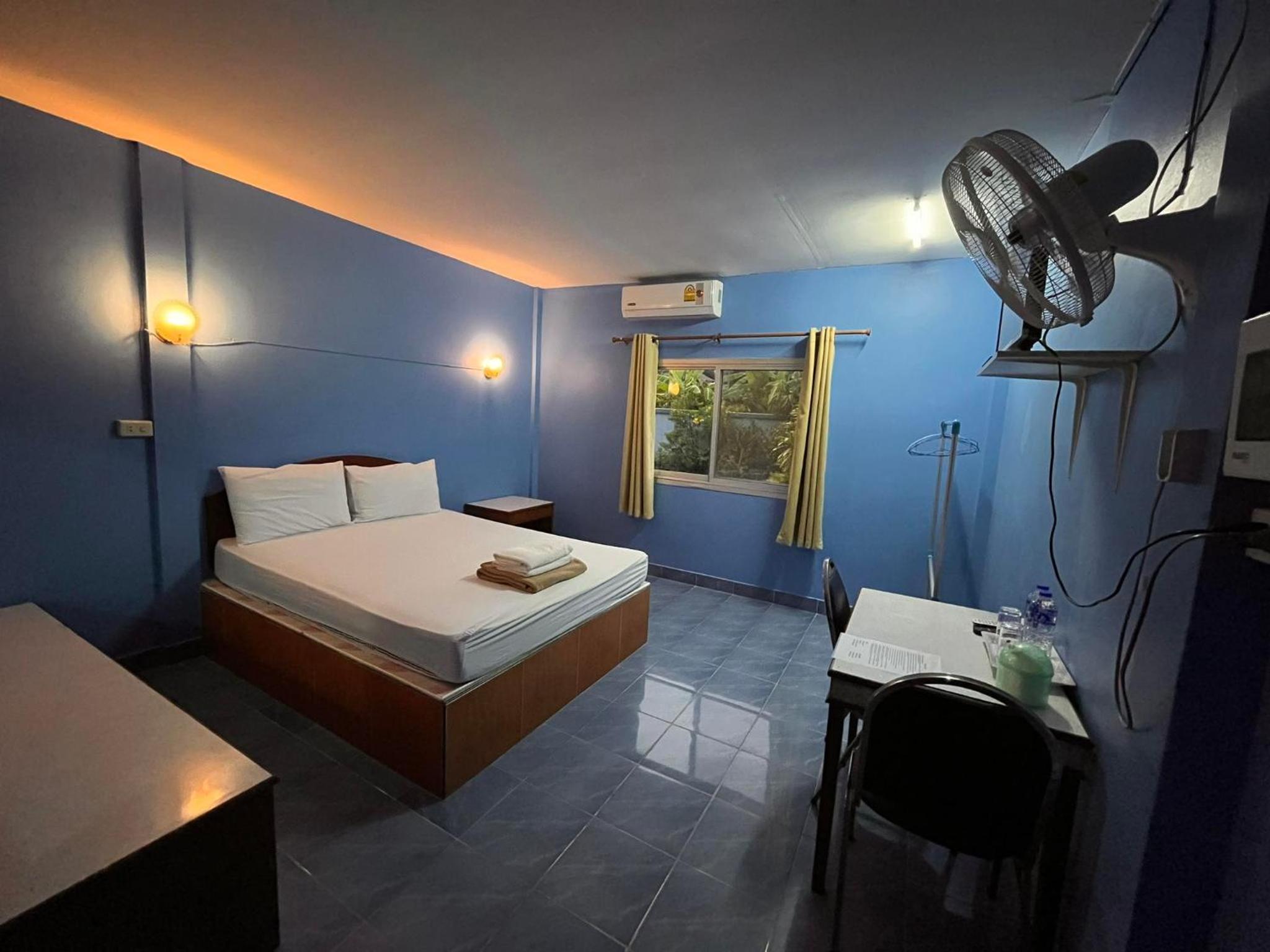Standard Double Room - Photo 3