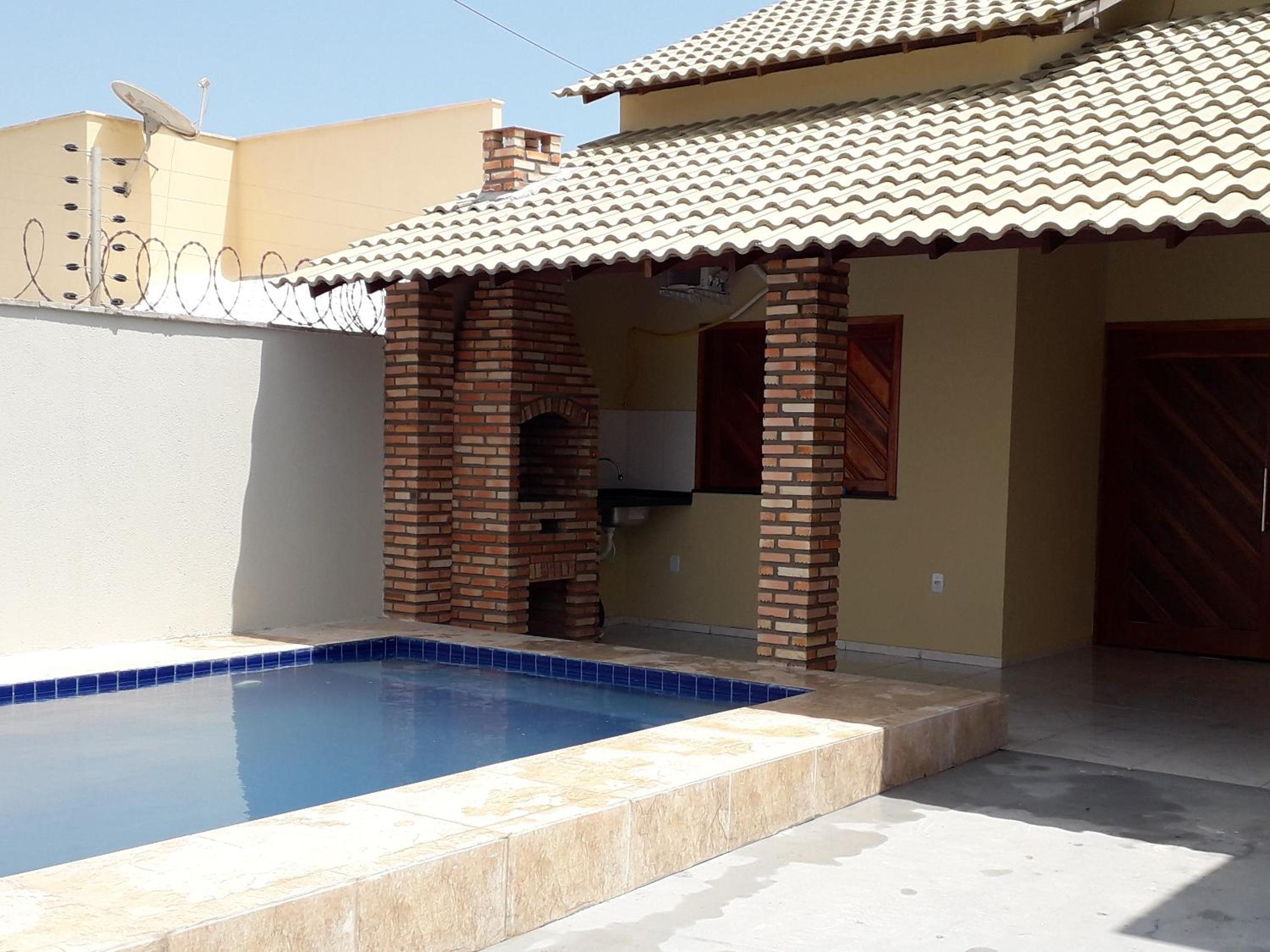 Three-Bedroom House photo 2