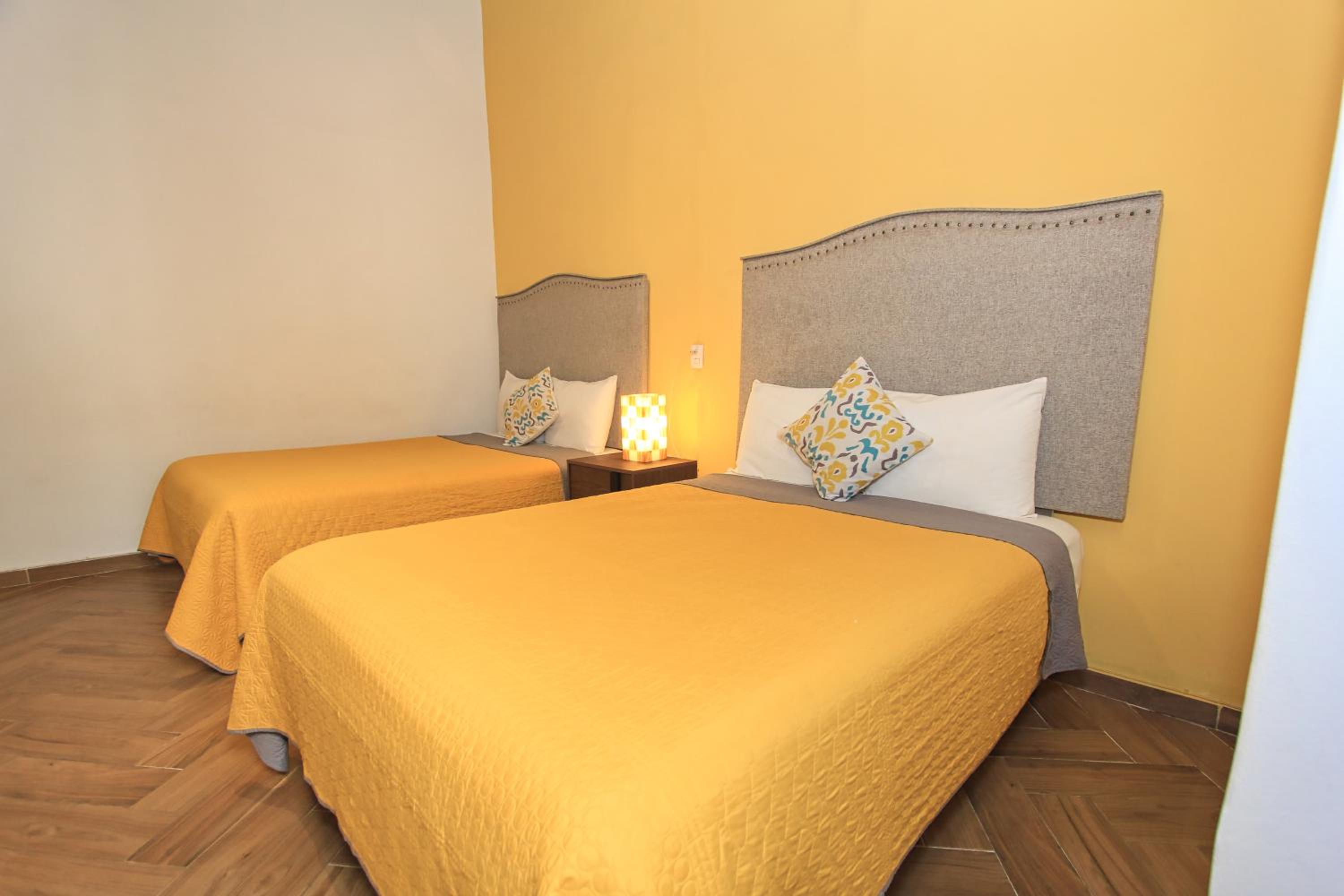 Economy Quadruple Room - Photo 1