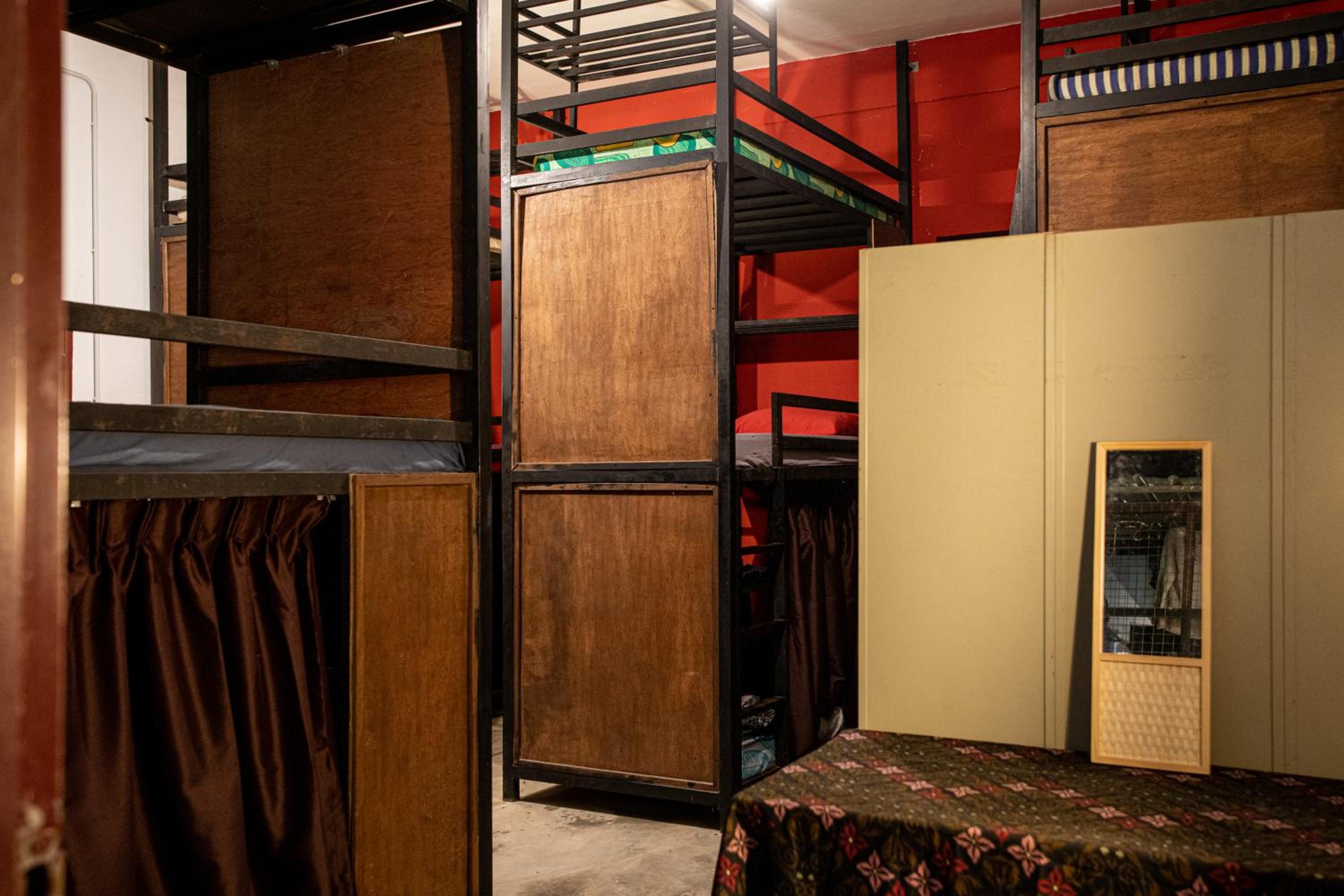 Bed In 10-Bed Mixed Dormitory Room photo 3