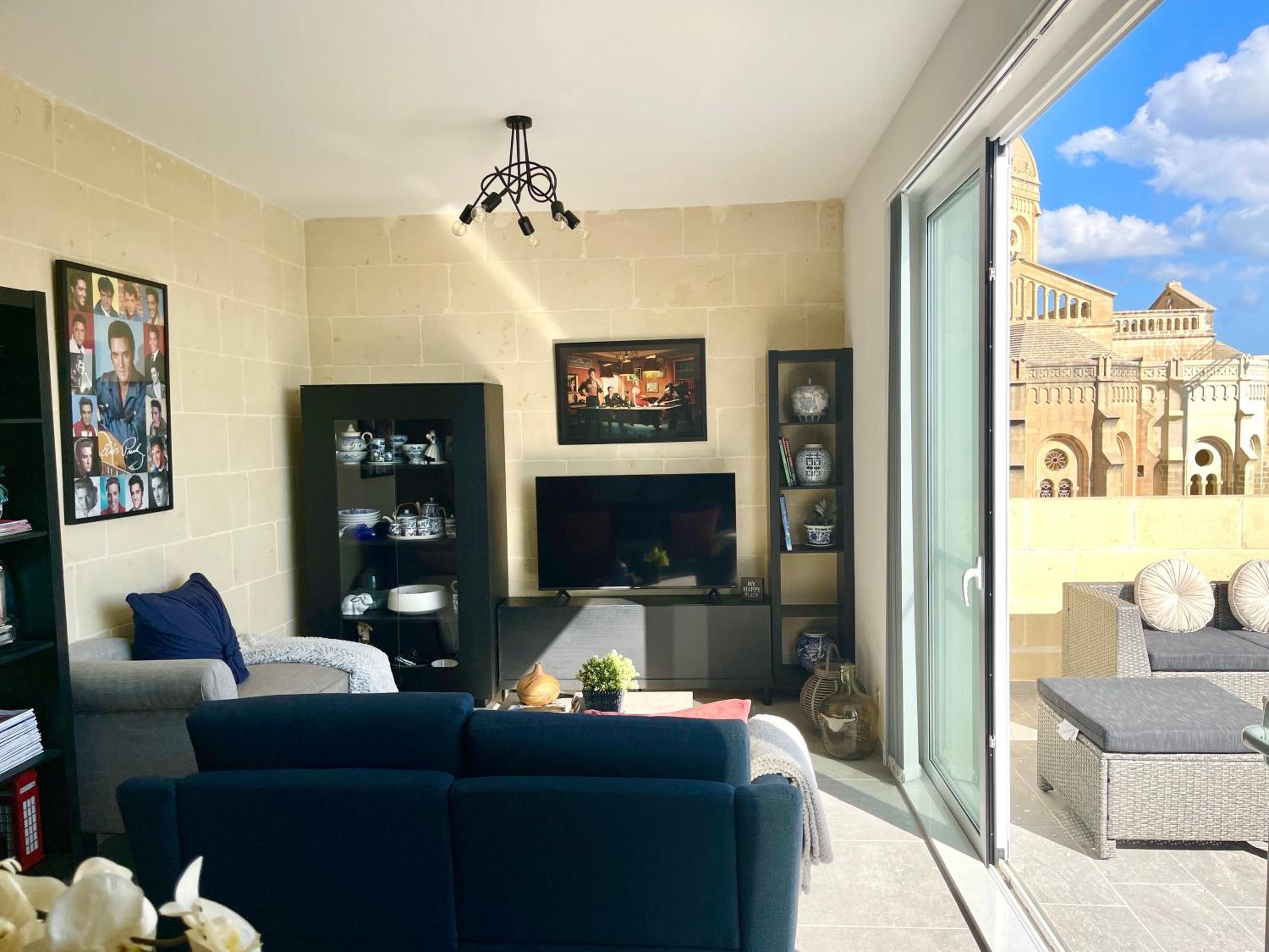 Penthouse Apartment photo 1