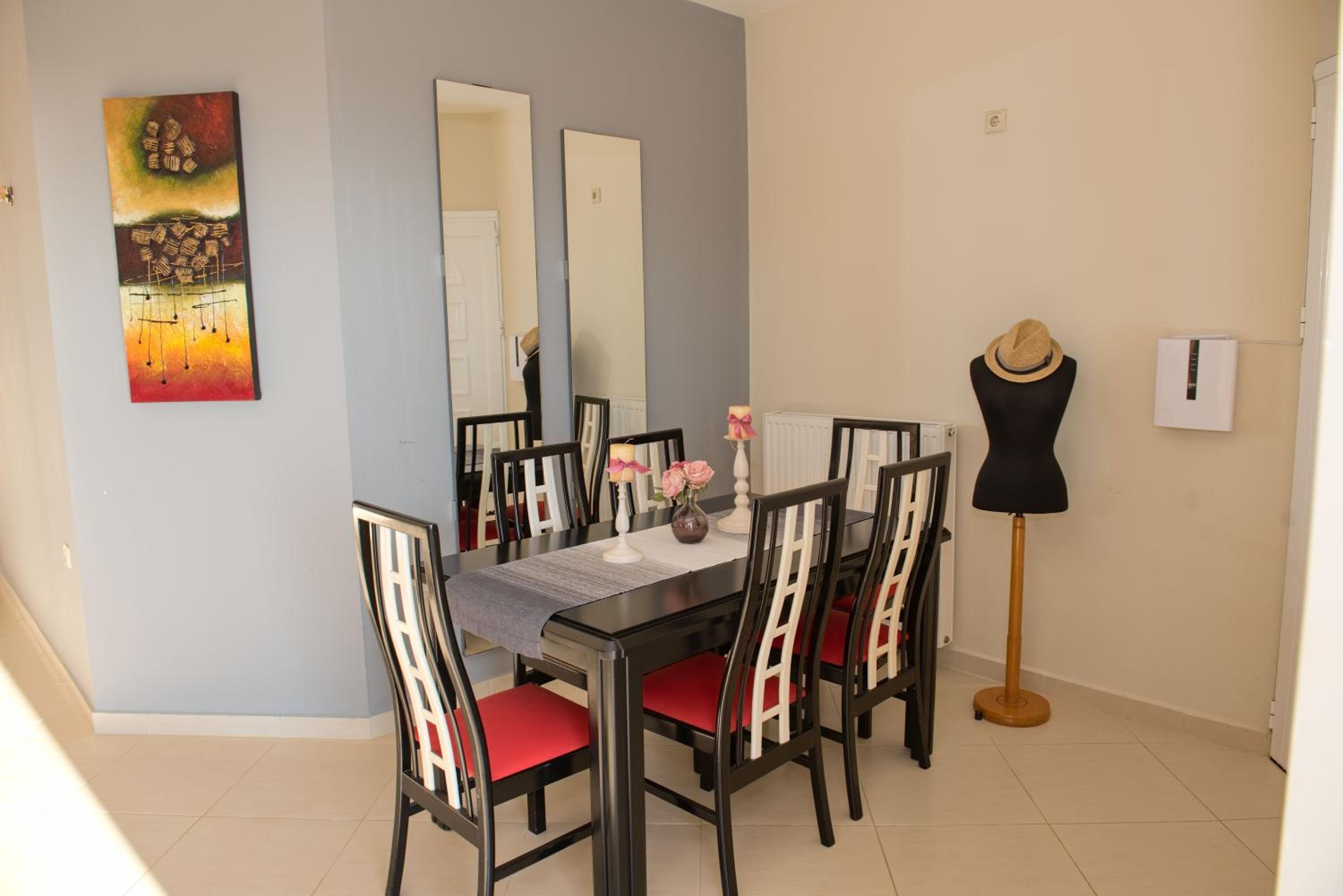Villa photo 2