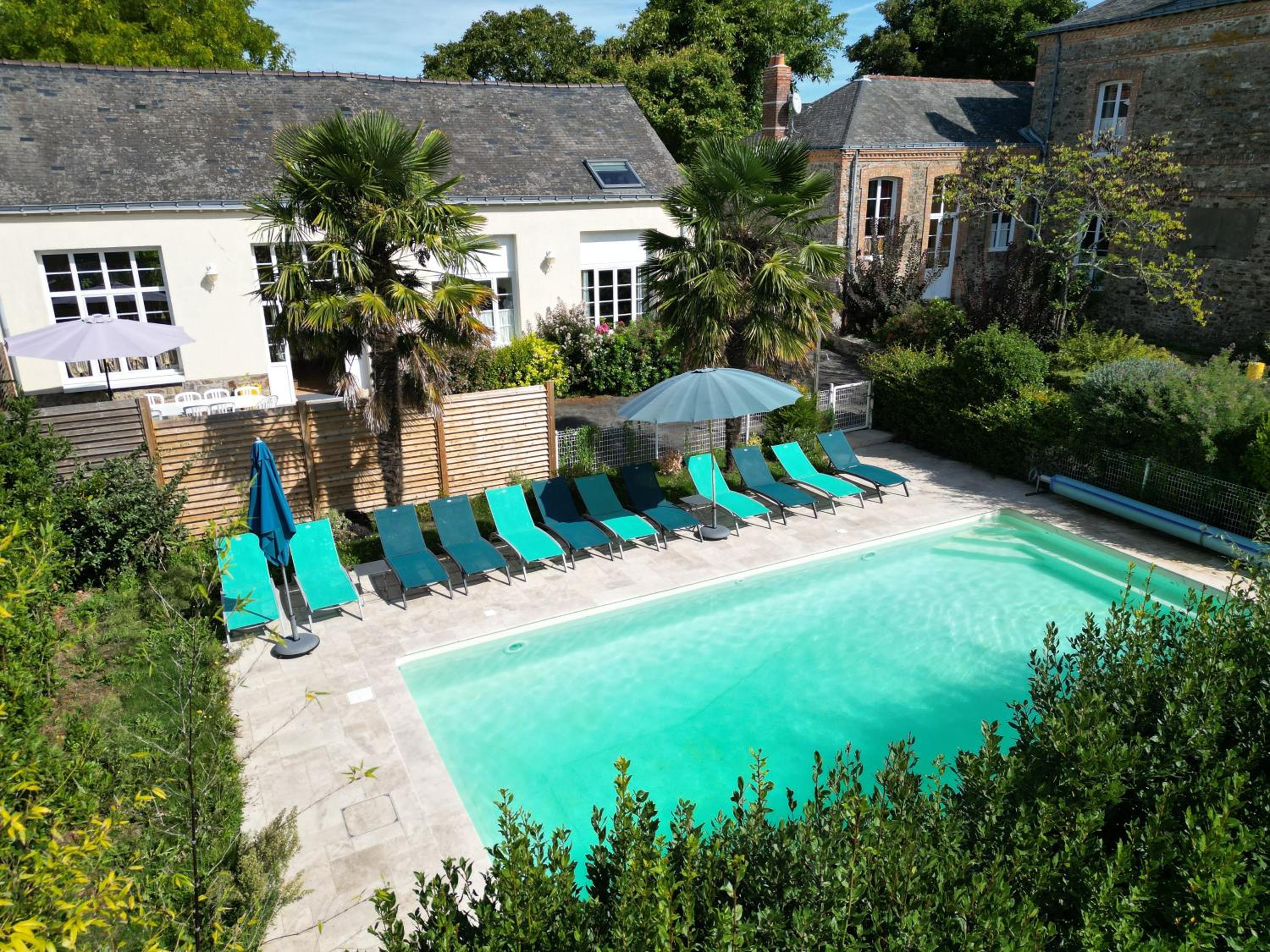 Villa with Private Pool - Photo 1