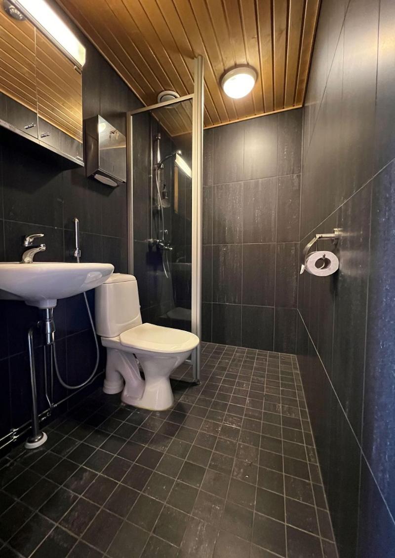 Twin Room with Shower - Photo 1