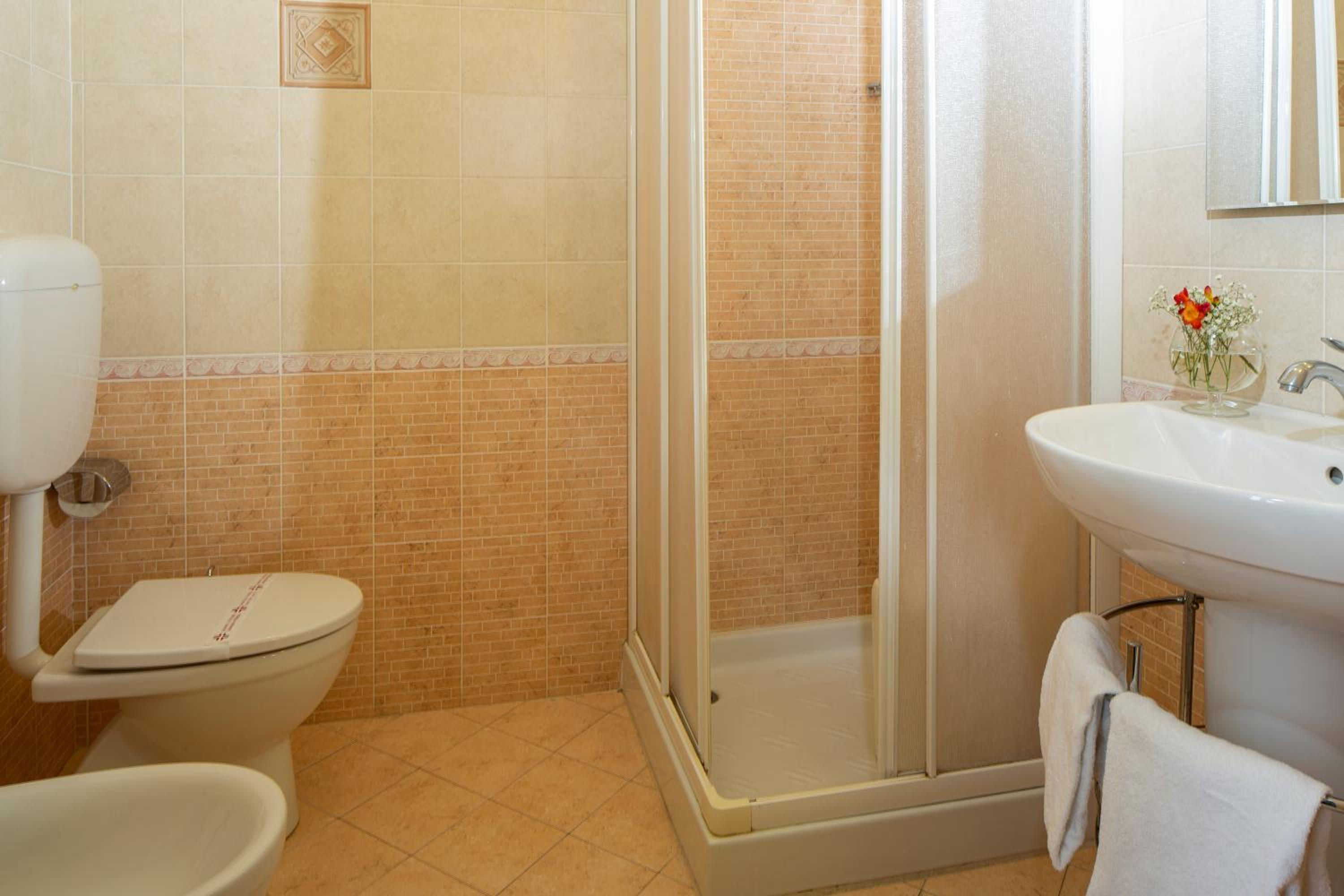 Superior Double Room - Photo 6