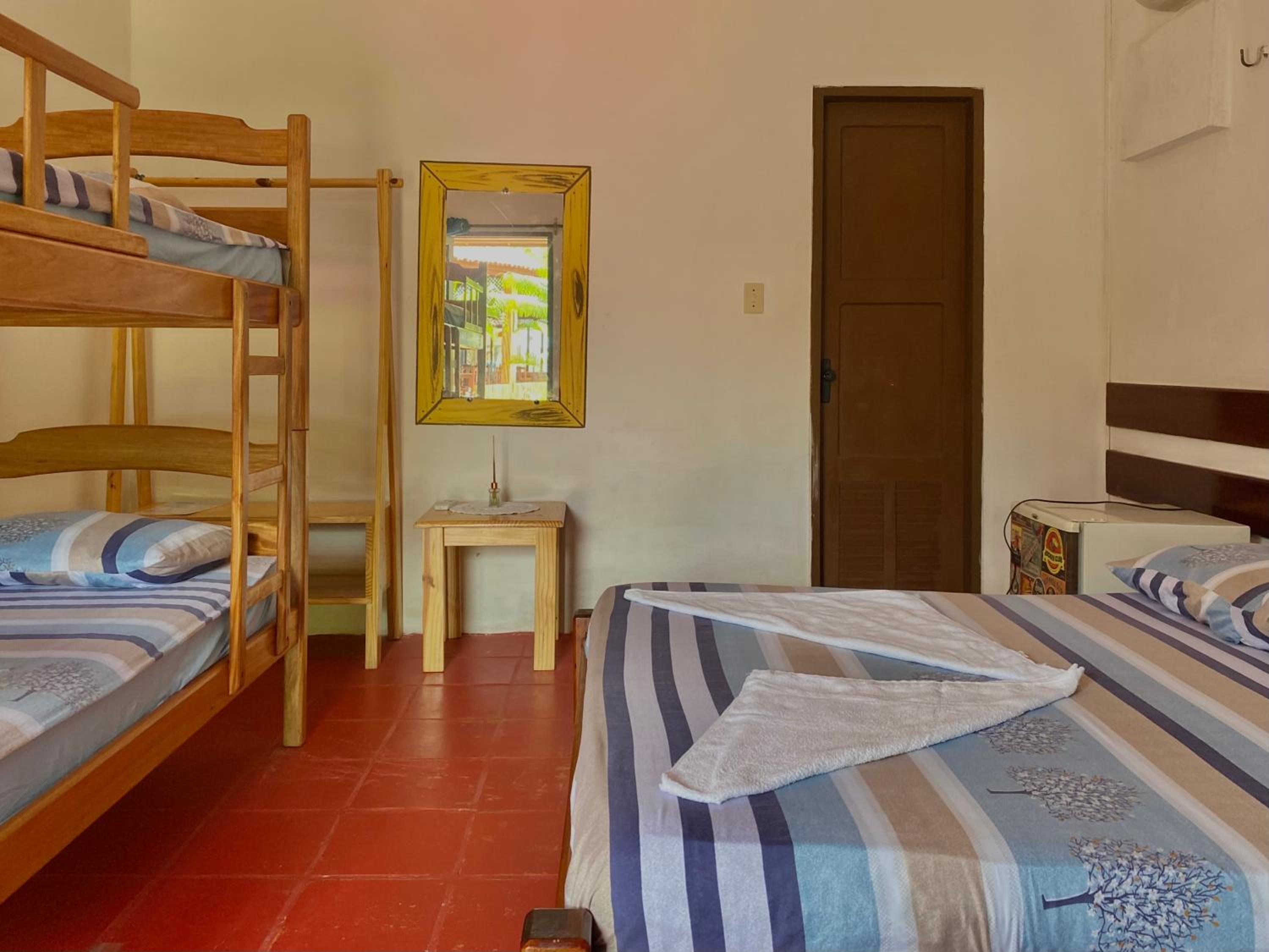 Quadruple Room with Balcony photo 1
