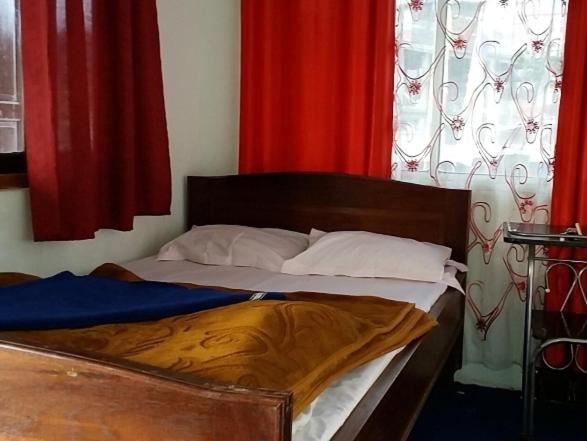 Double or Twin Room with Private External Bathroom photo 2