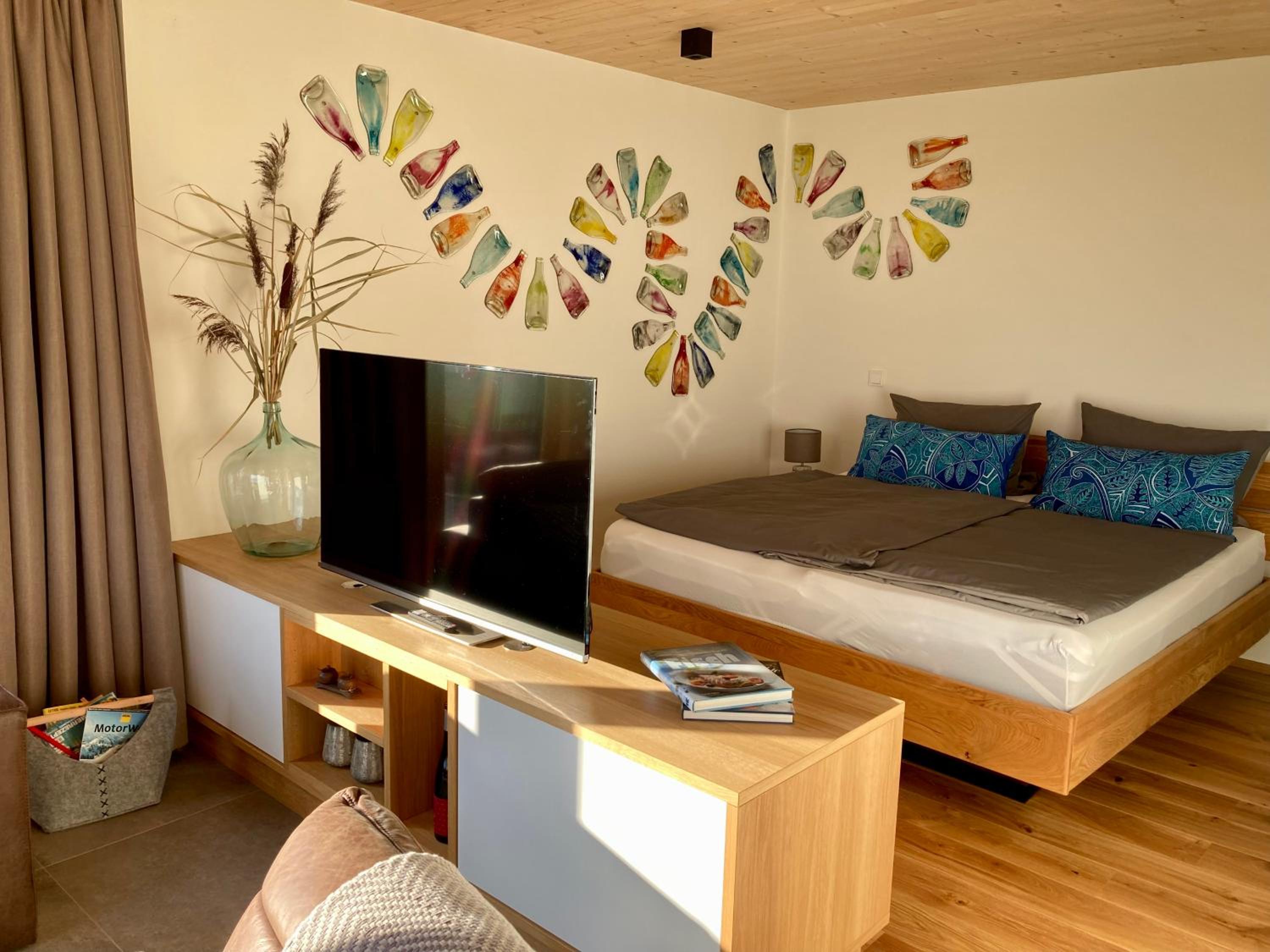 One-Bedroom House photo 3