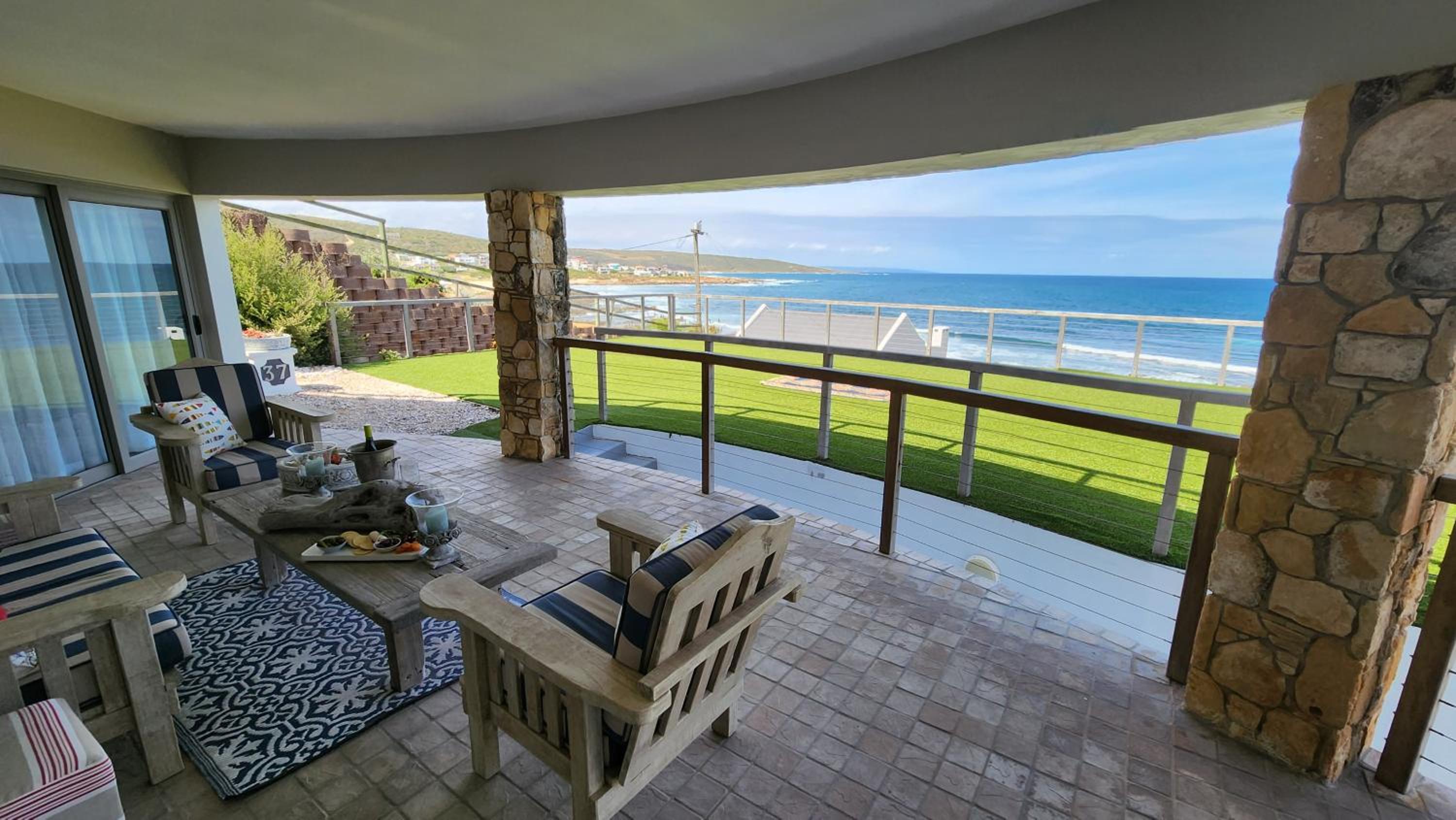 King Suite with Sea View - Photo 13