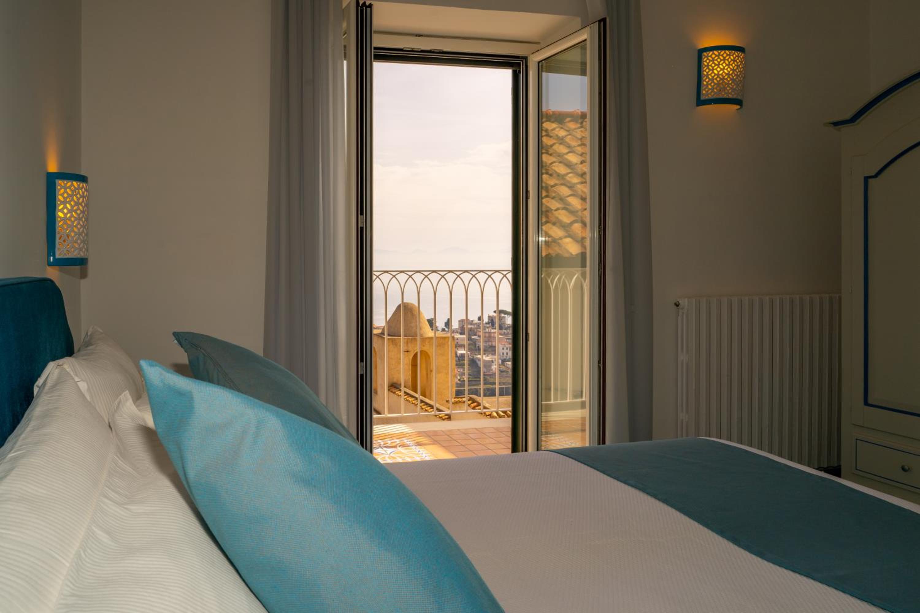 Apartment with Sea View photo 3