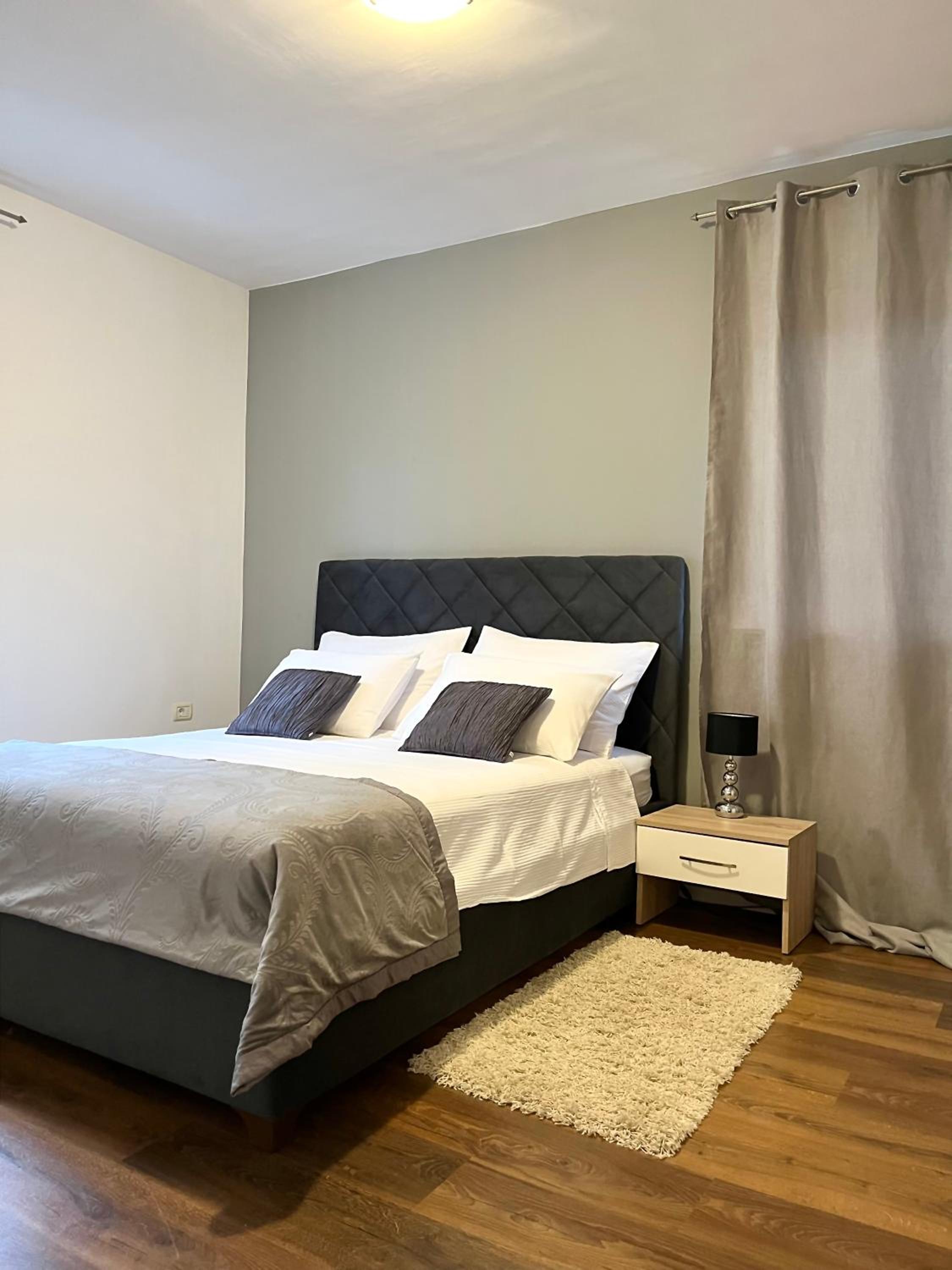 Apartment With Sea View