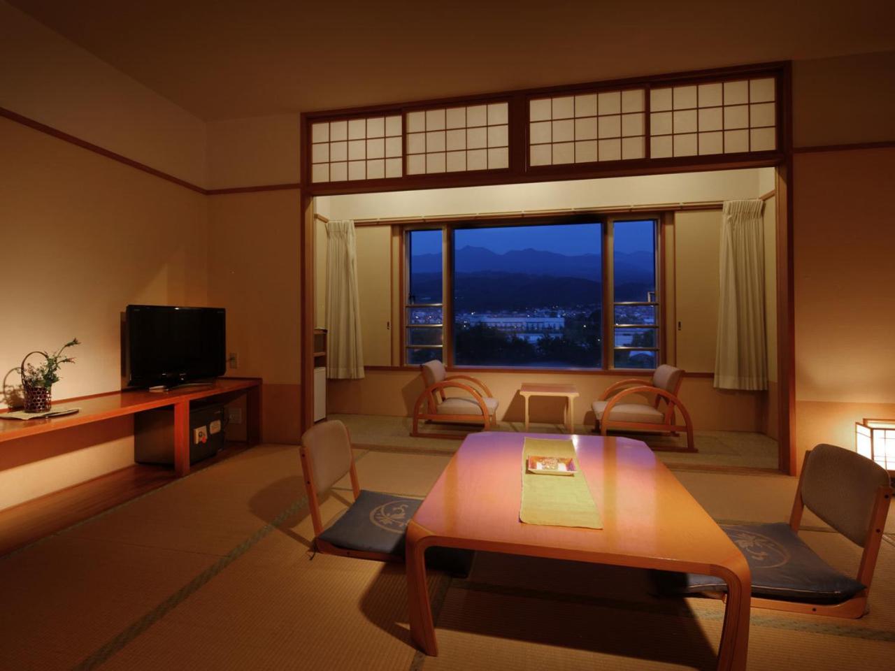 Japanese-Style Room (8 tatami) - Photo 1