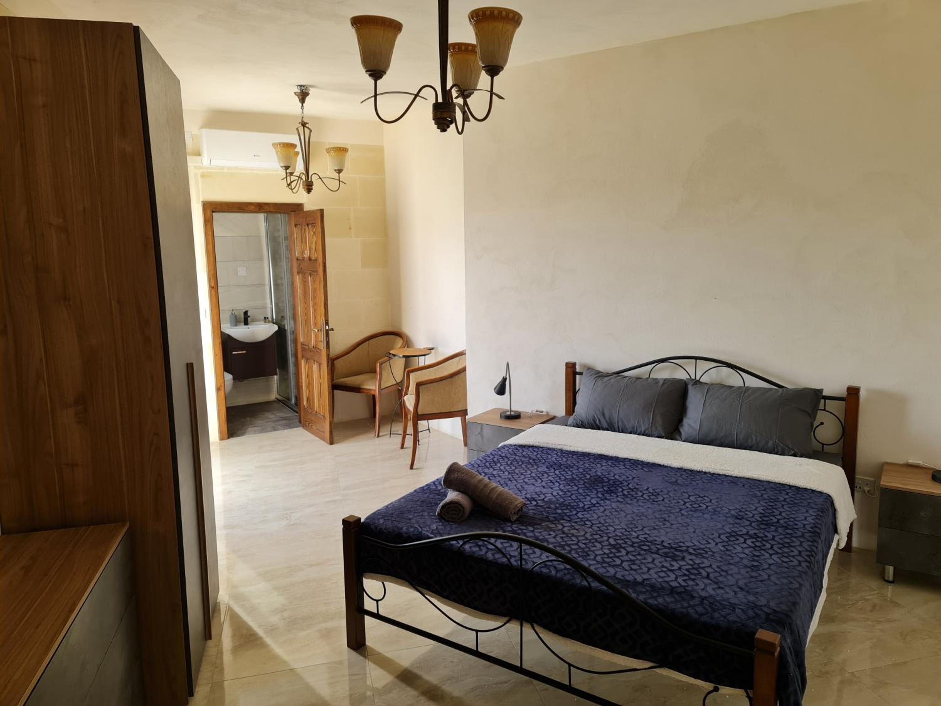 Double Room With Balcony photo 3