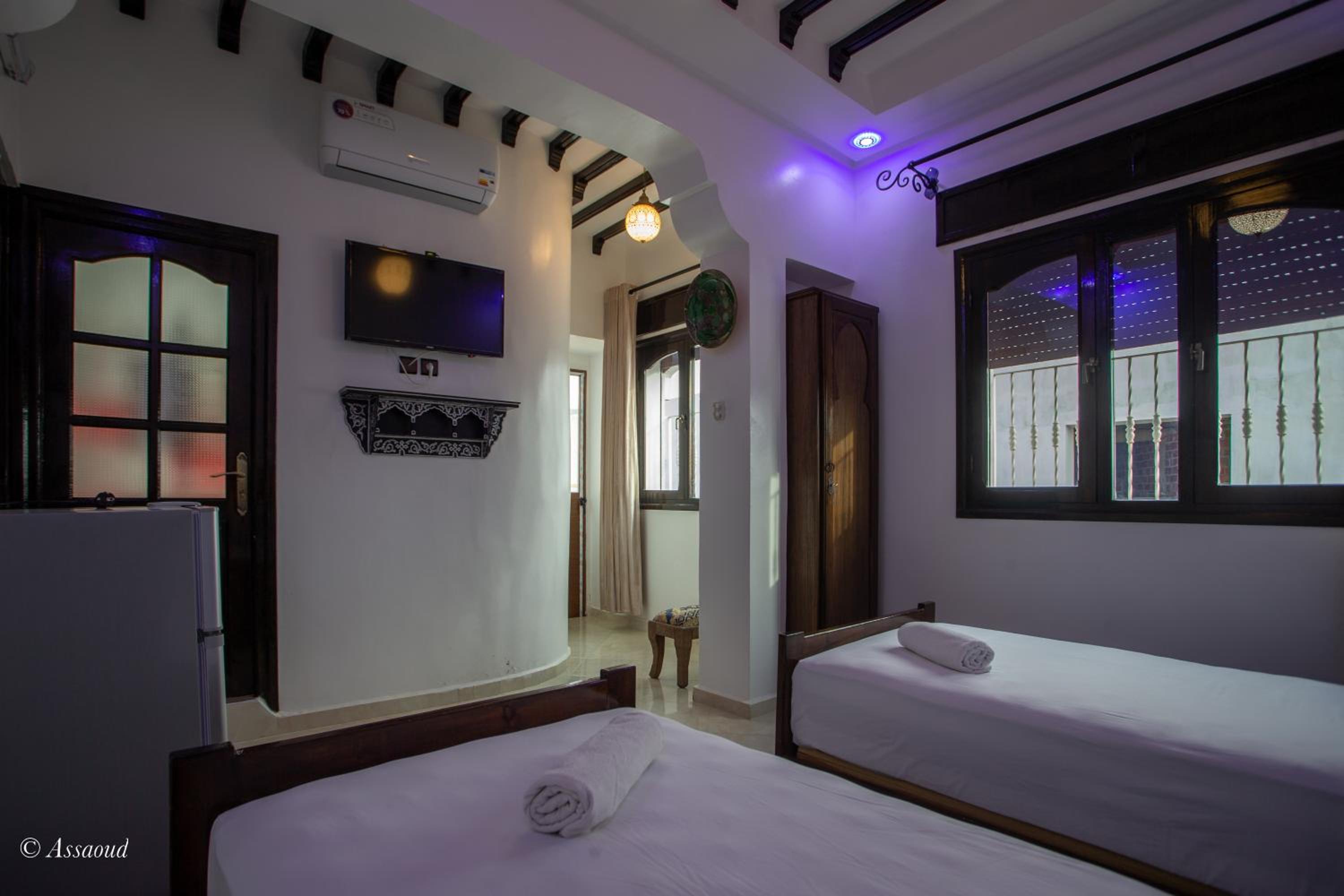 Standard Twin Room
